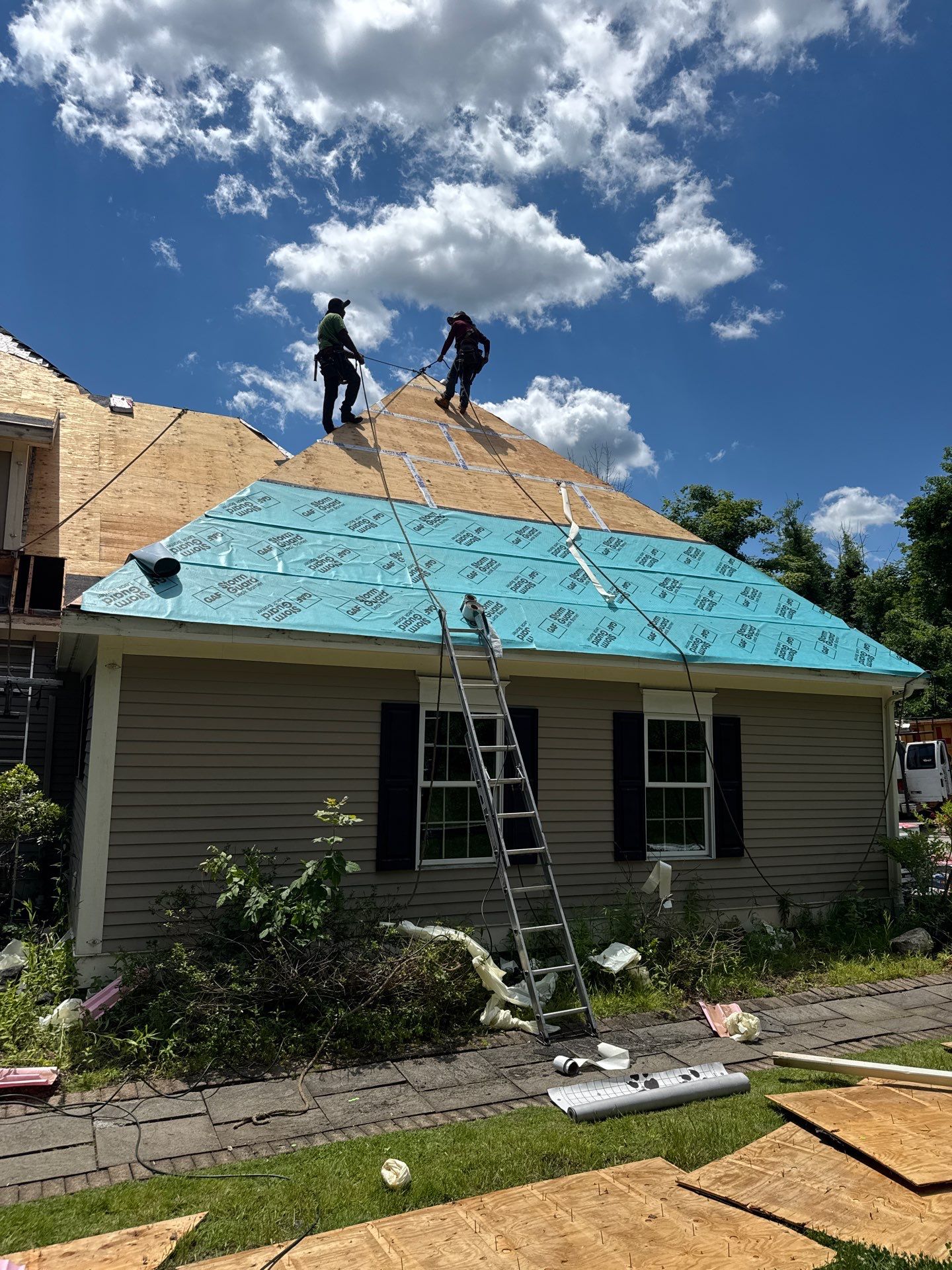 DiGIorgi installs a brand new roof in New Hartford by DiGiorgi Roofing and Siding Inc