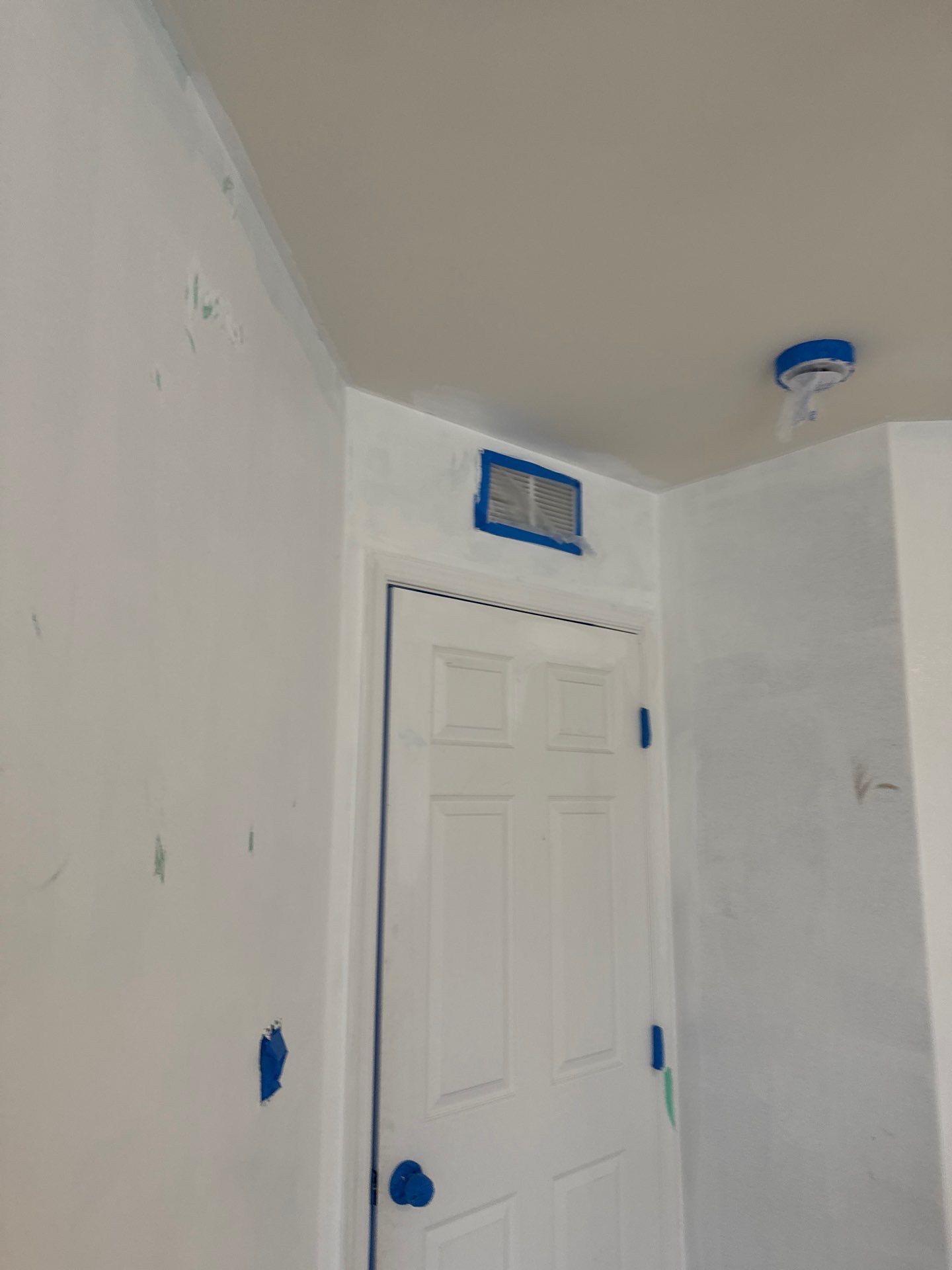 Interior Painting using Sherwin Williams  by La Bendicion Contruction Llc