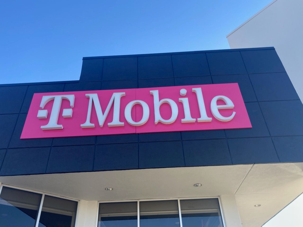 T Mobile North Mesa by Regal Renovate