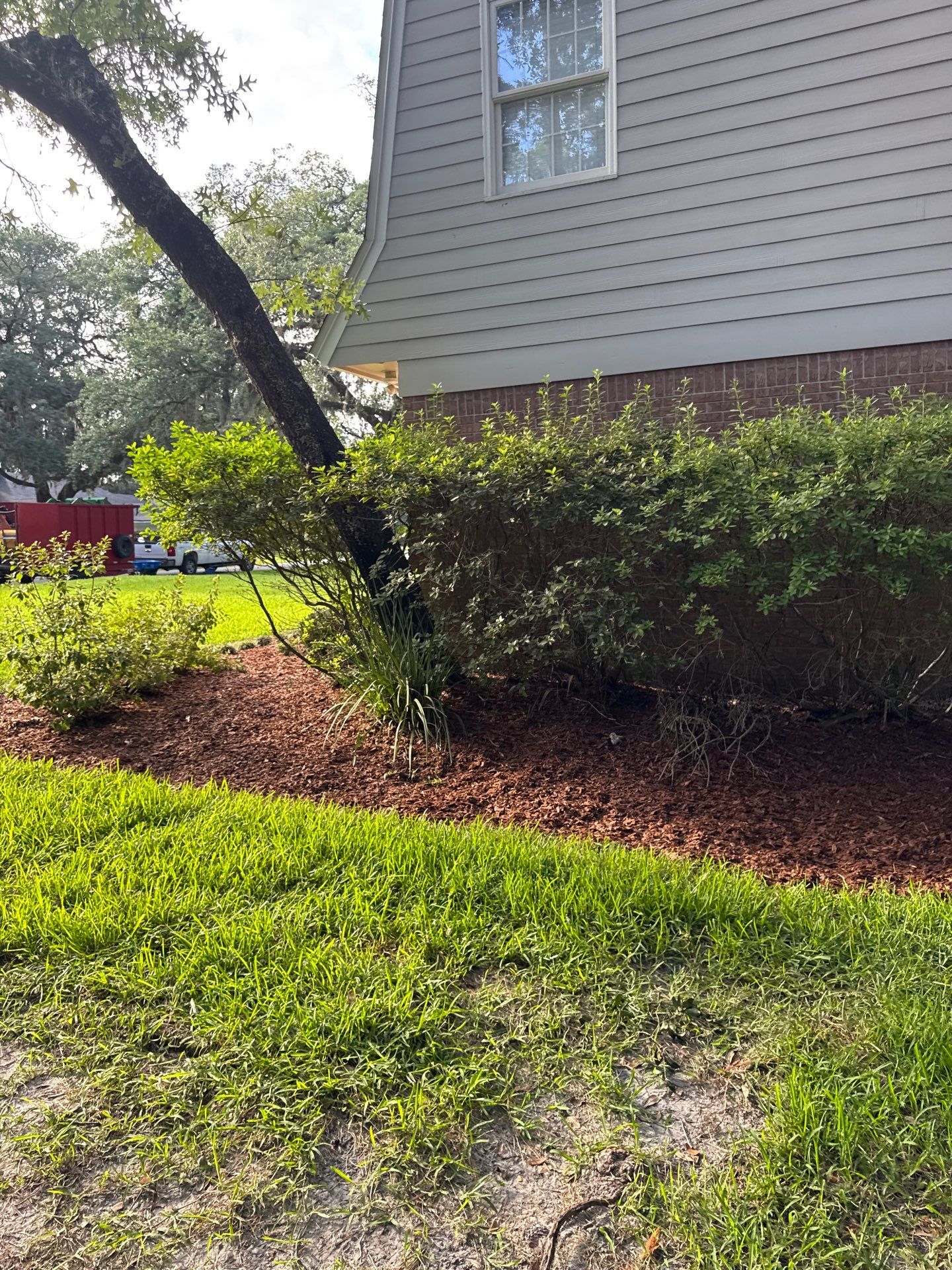 Deerwood Resident | Sod & Bed Design/Plant Installation by ProGreen Services