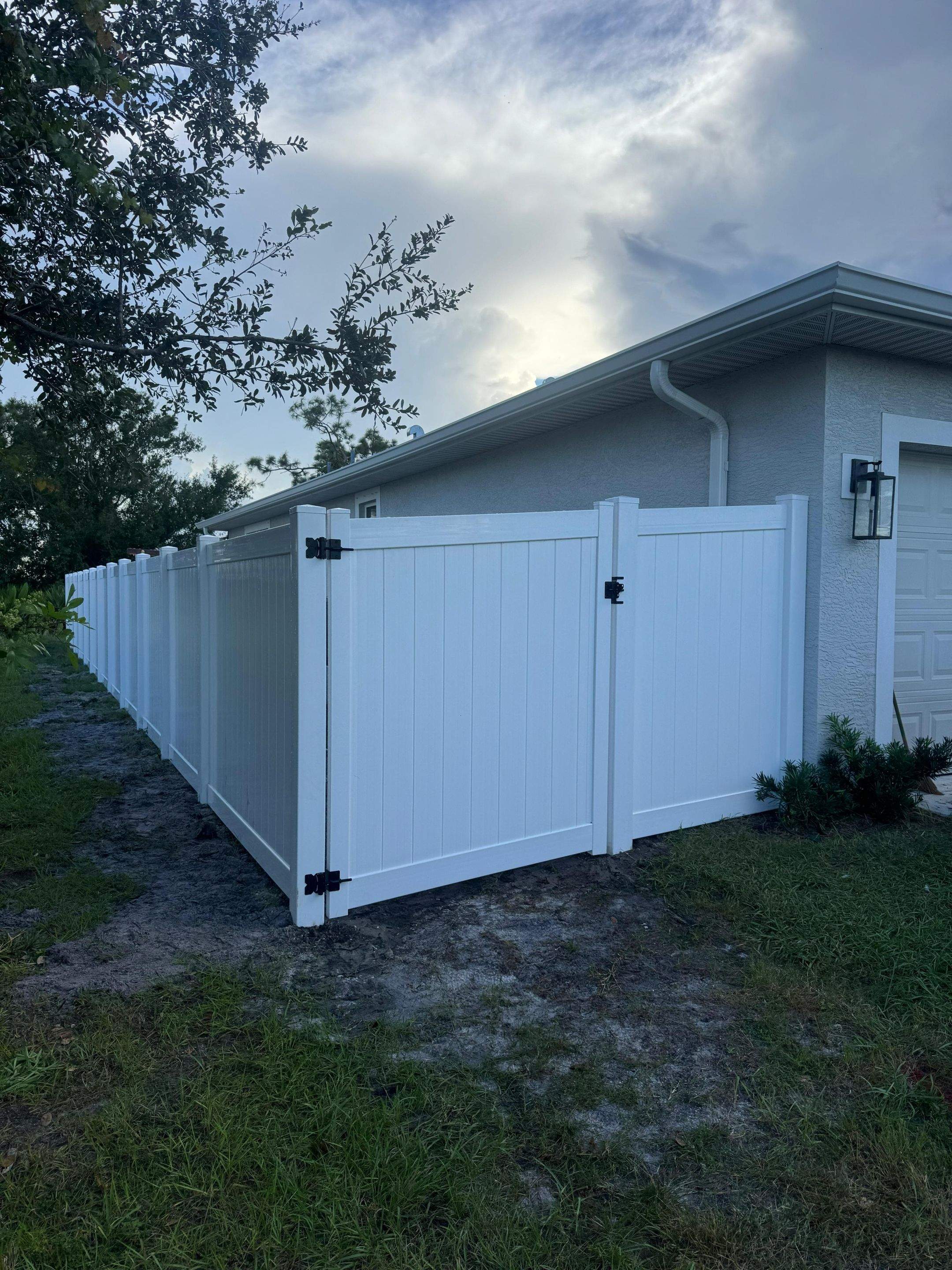 Vinyl Install in Placida by True Fence LLC
