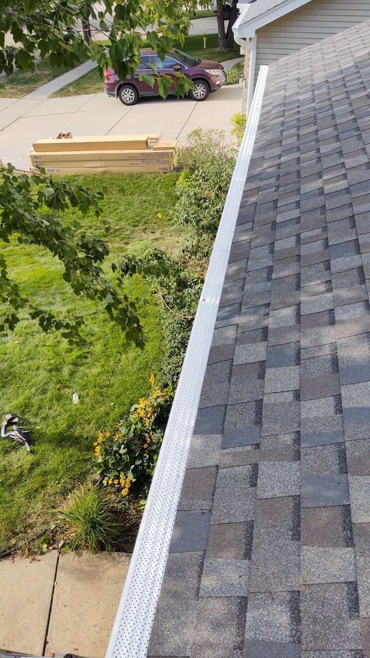 Weathered Wood by White Castle Roofing