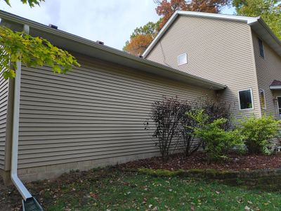 5" Gutters with Leaf Exterminator Gutter Covers – East Bethel, MN