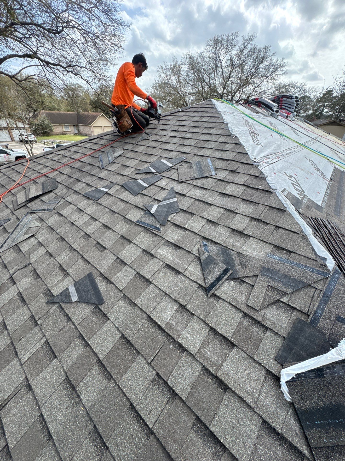 Roof Replacement Houston by Roof Repair Company