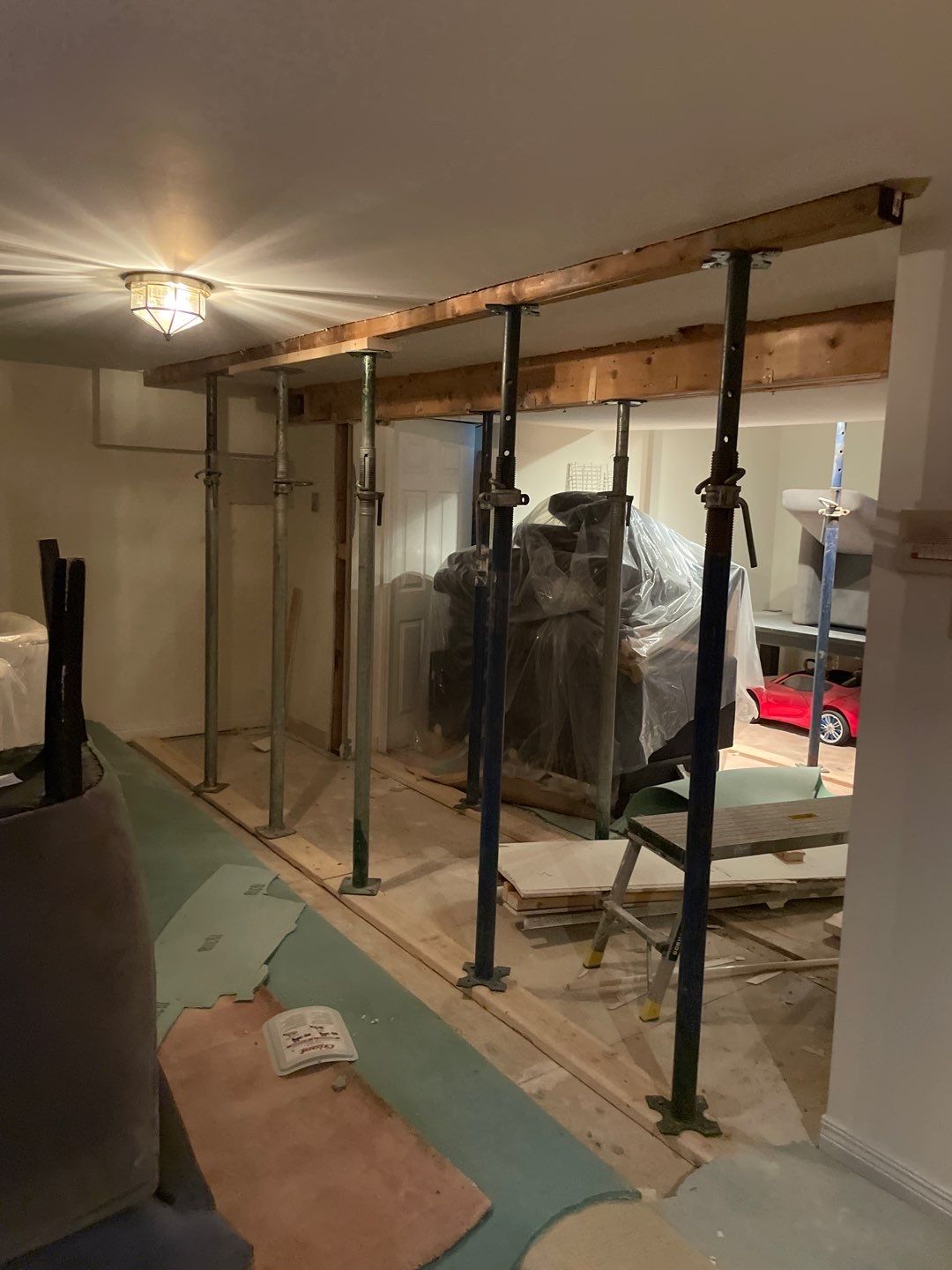 Structural work by Eco-Nature Construction Inc.