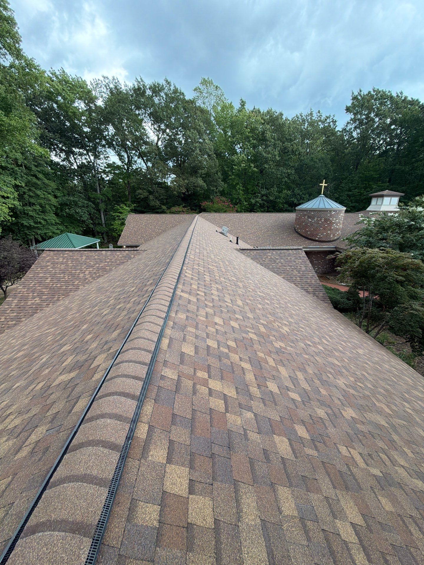 Comprehensive Asphalt Shingle Roof Replacement in Mathews, Virginia by Cade Construction