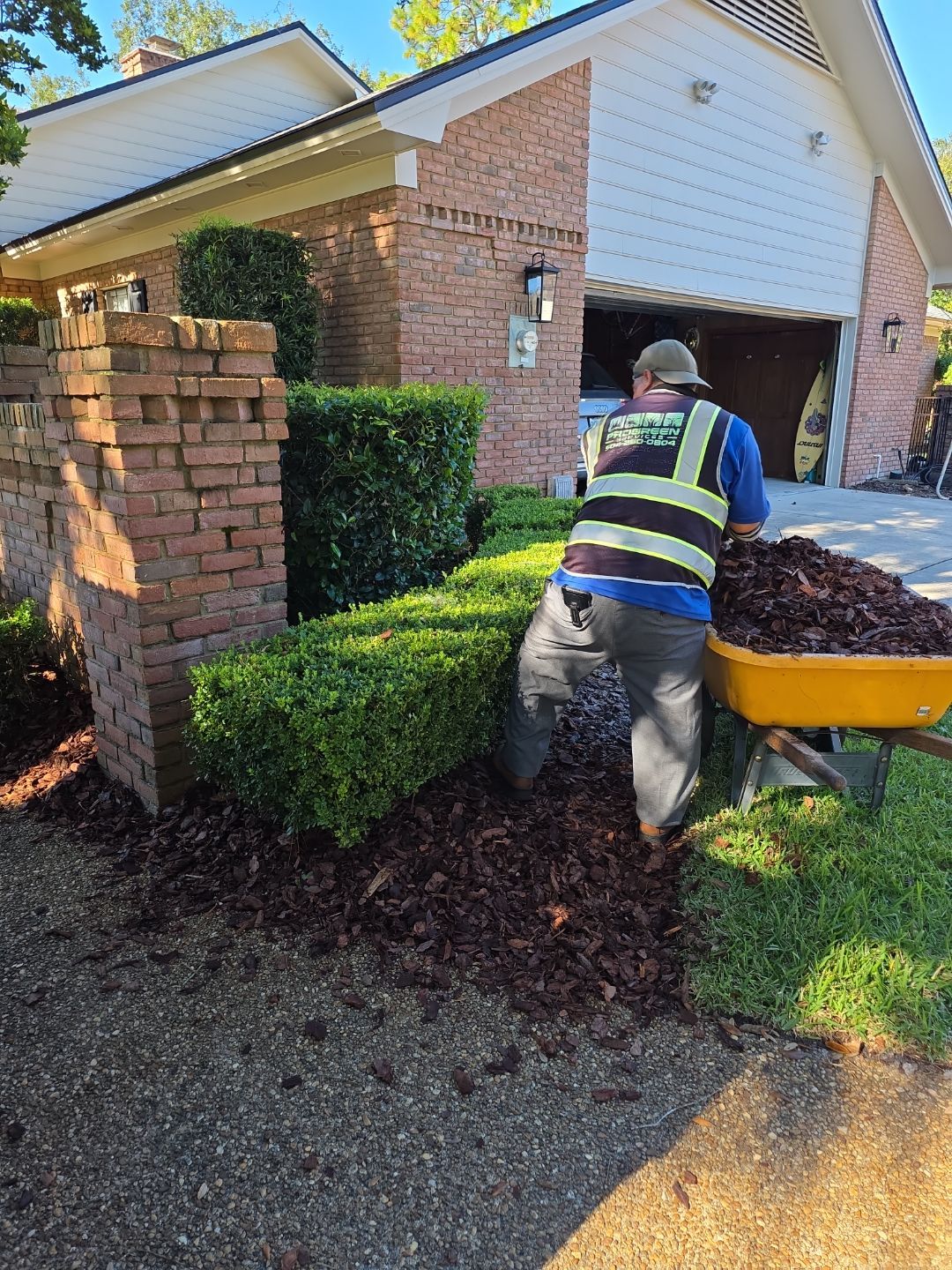 Deerwood Resident | Pine Bark Installation by ProGreen Services