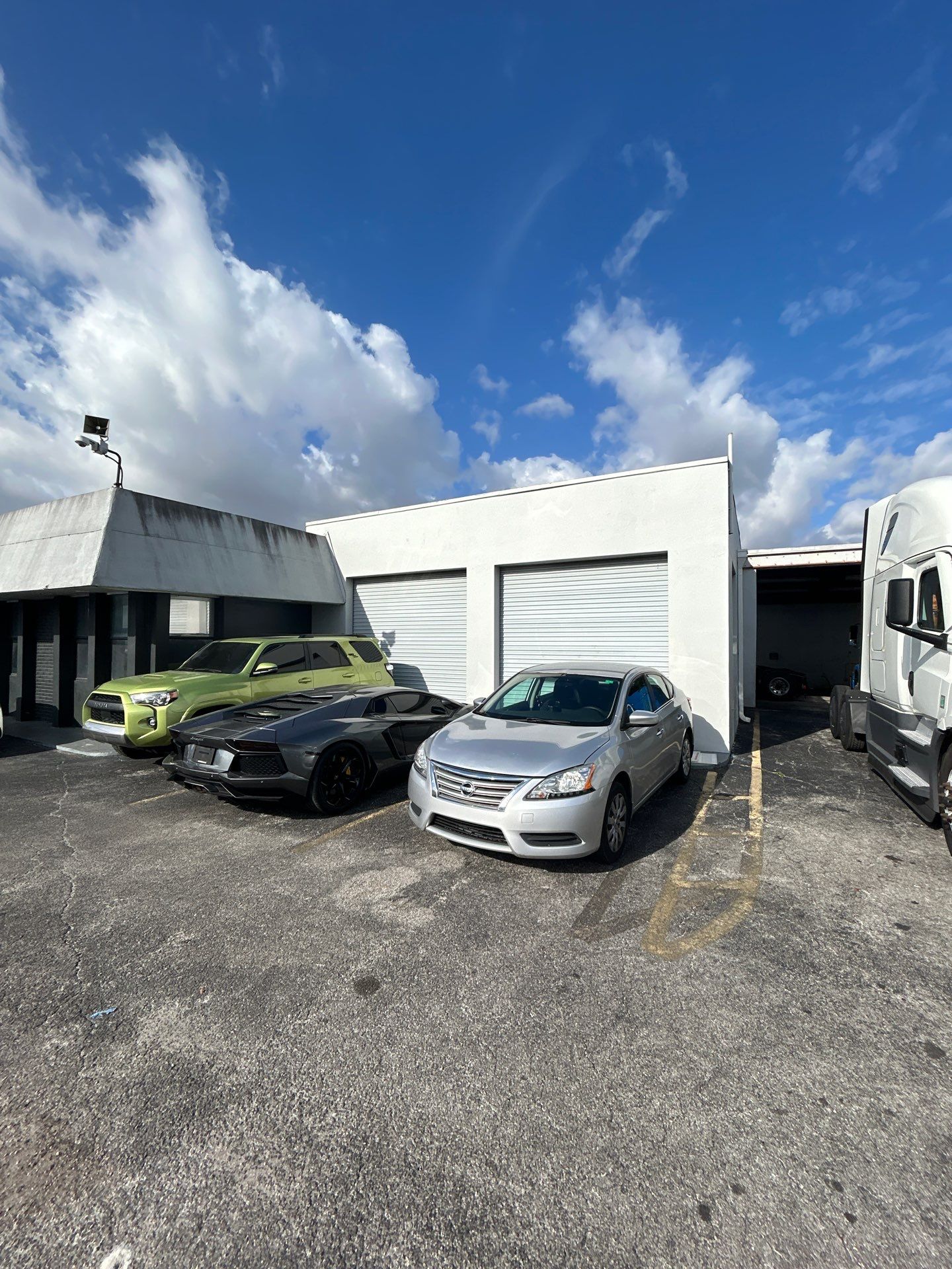 H GREG MIAMI by Souffront Construction & Engineering