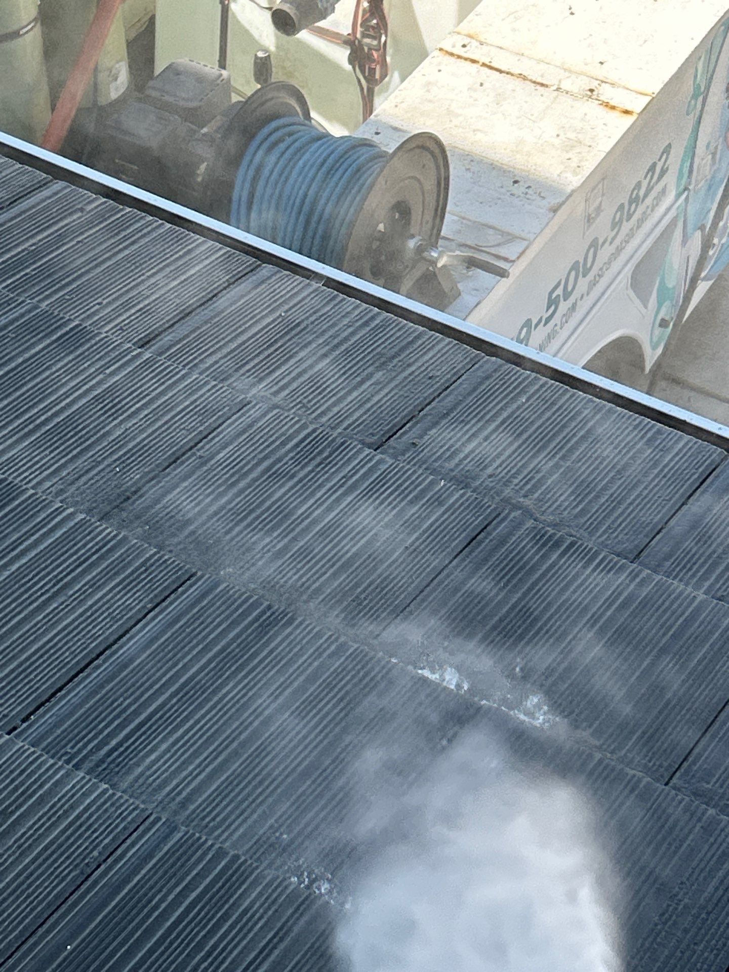 THE WORKS by D&A SOLAR CLEANING