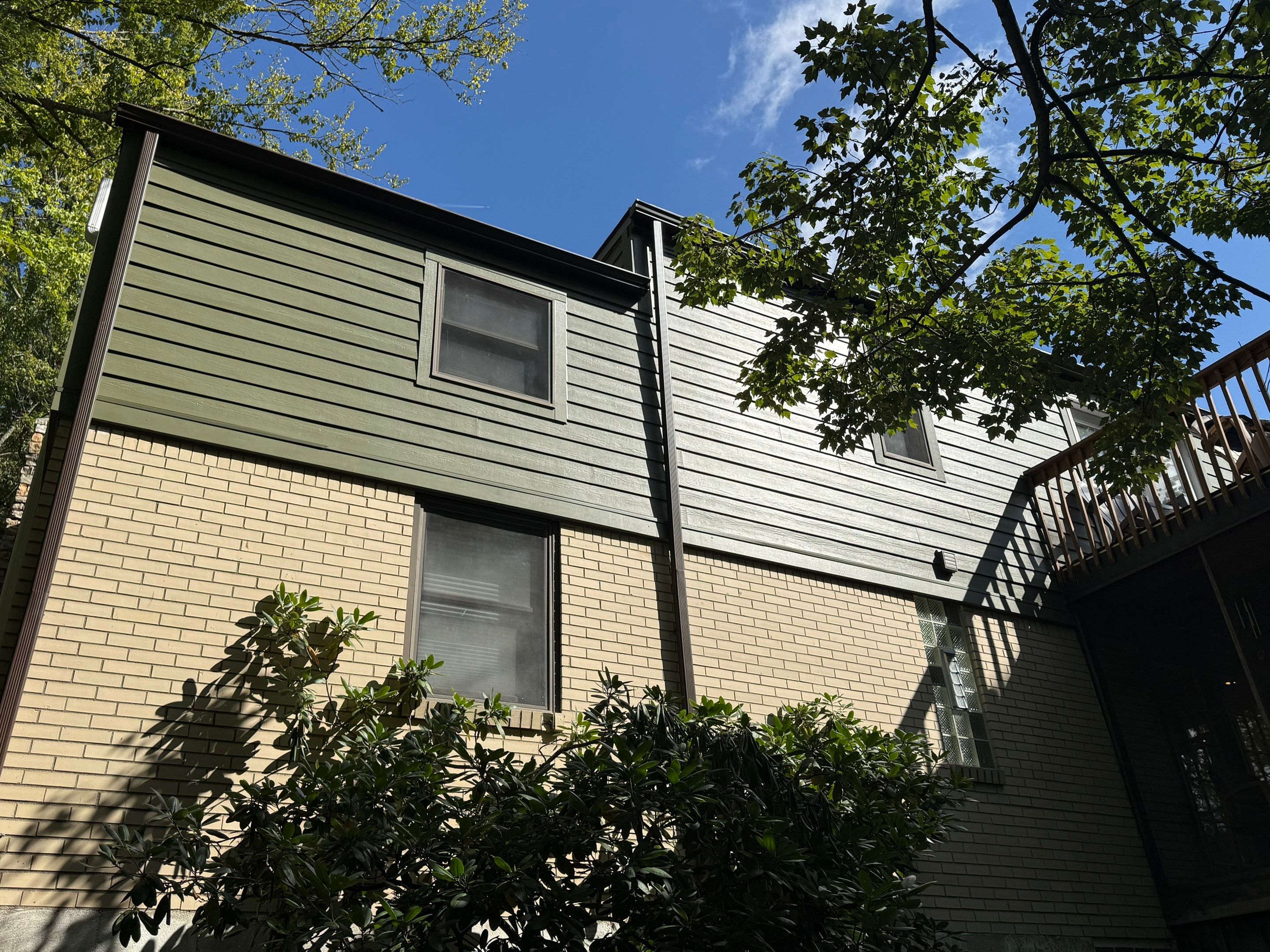 Hardie siding  by Cousins Roofing Siding & Decks