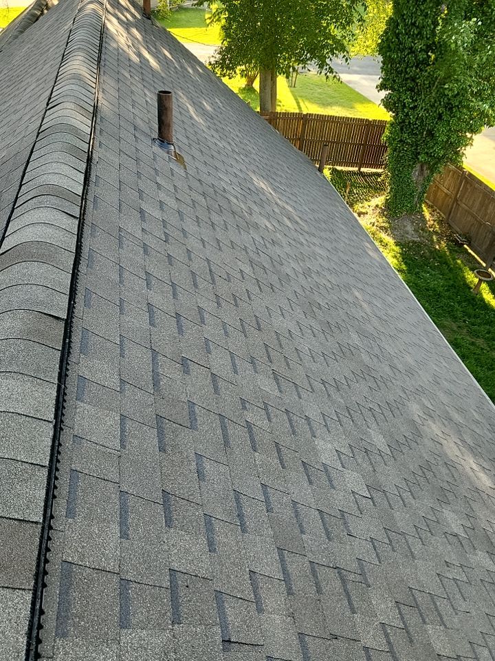 ATLAS PINNACLE COLOR: WEATHERED WOOD by Eagle Eye Roofing