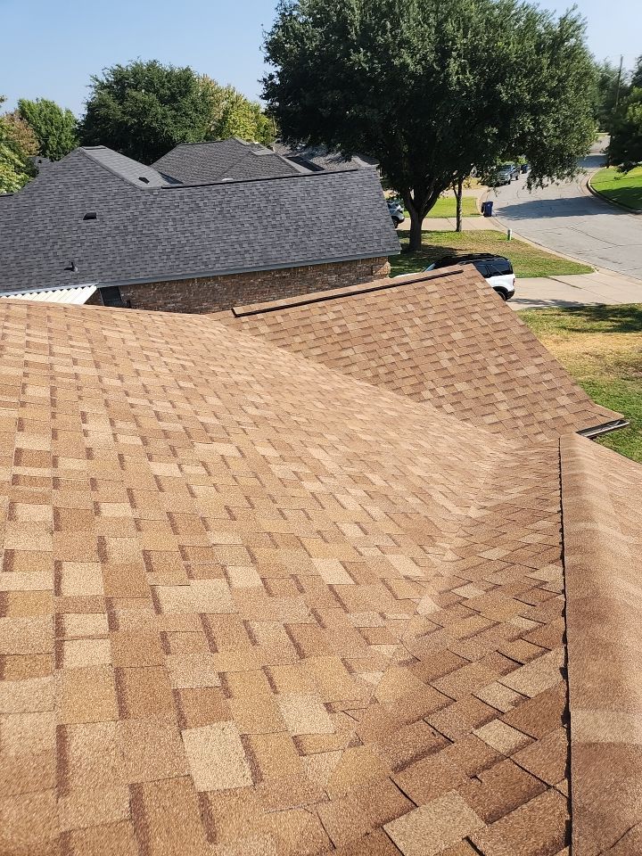 Desert Tan - Owens Corning TruDefinition Duration Oakridge by RoofsOnly.com