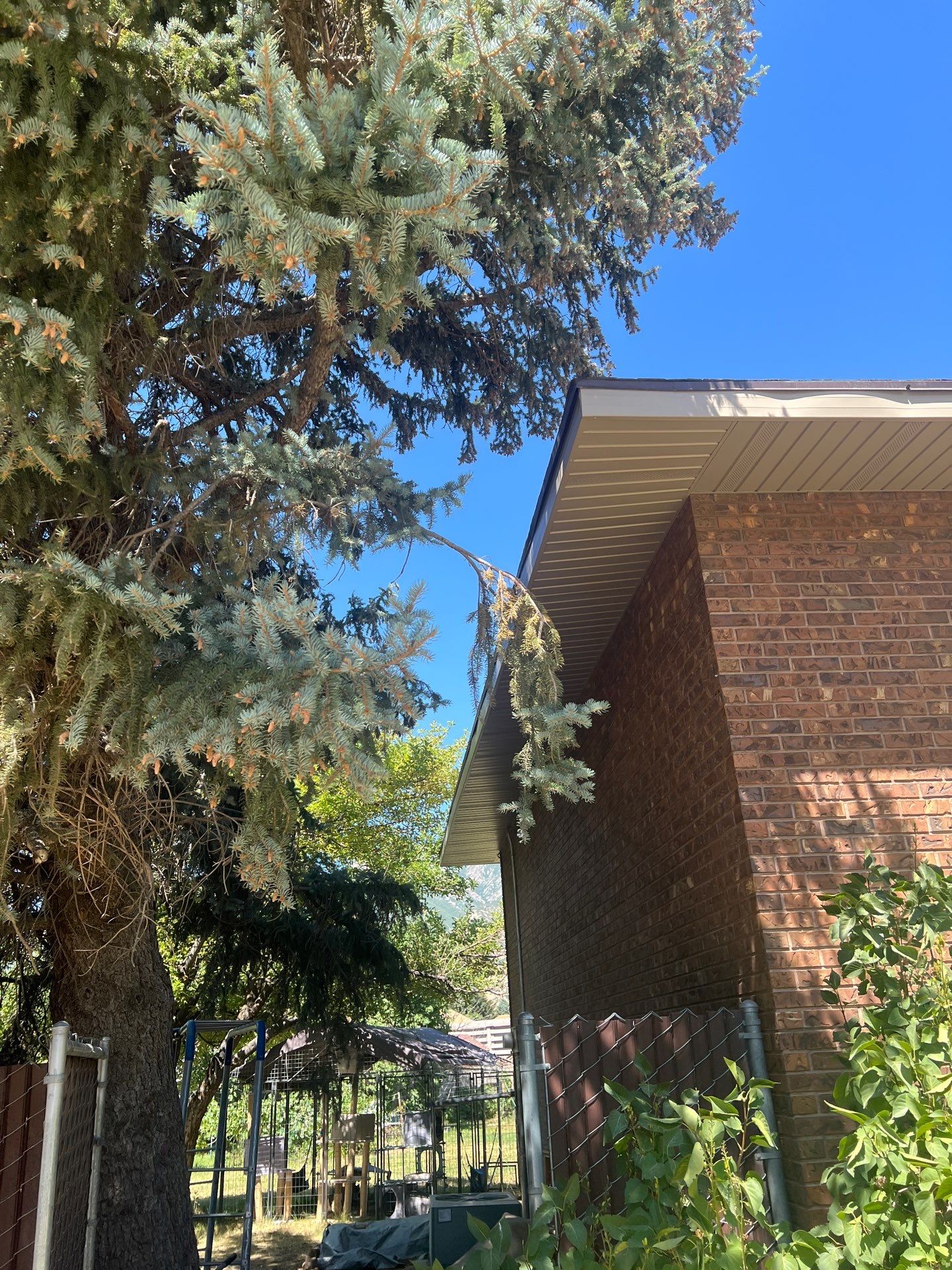 Project in South Weber by Emerald Gotcha Gutters 