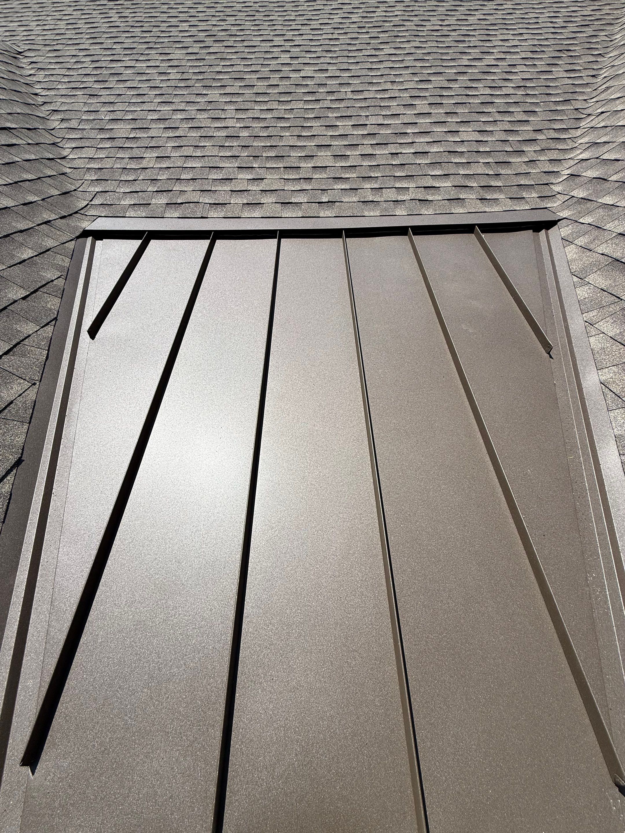 GAF Timberline HDZ Weathered Wood - 5” white gutters by Pro Performance Roofing