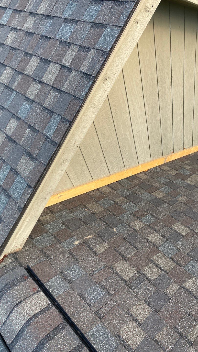 Roof Replacement using CertainTeed Landmark by 180 Contractors
