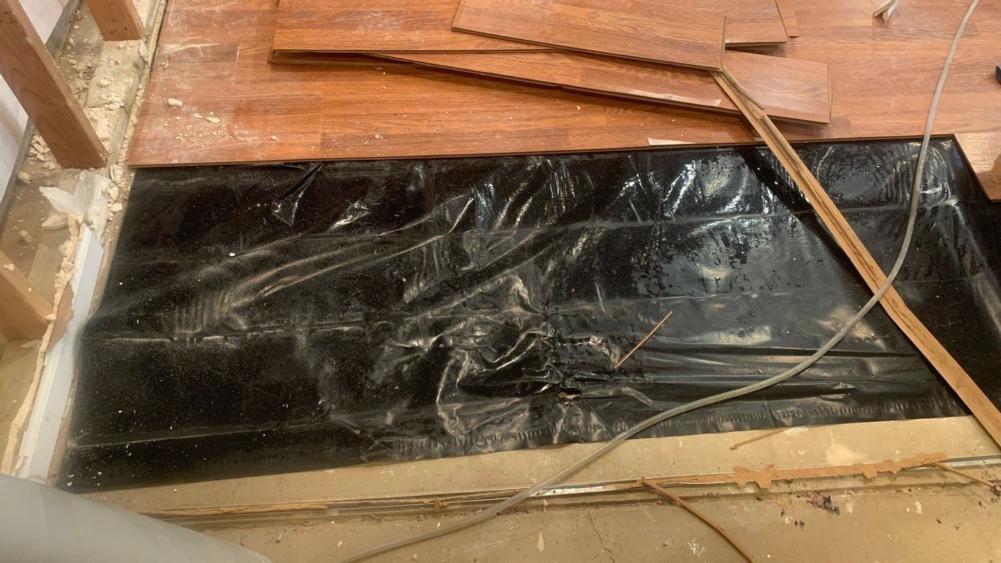 Overhead Drain Pipe Leak in Basement by Chicagoland Water Medics