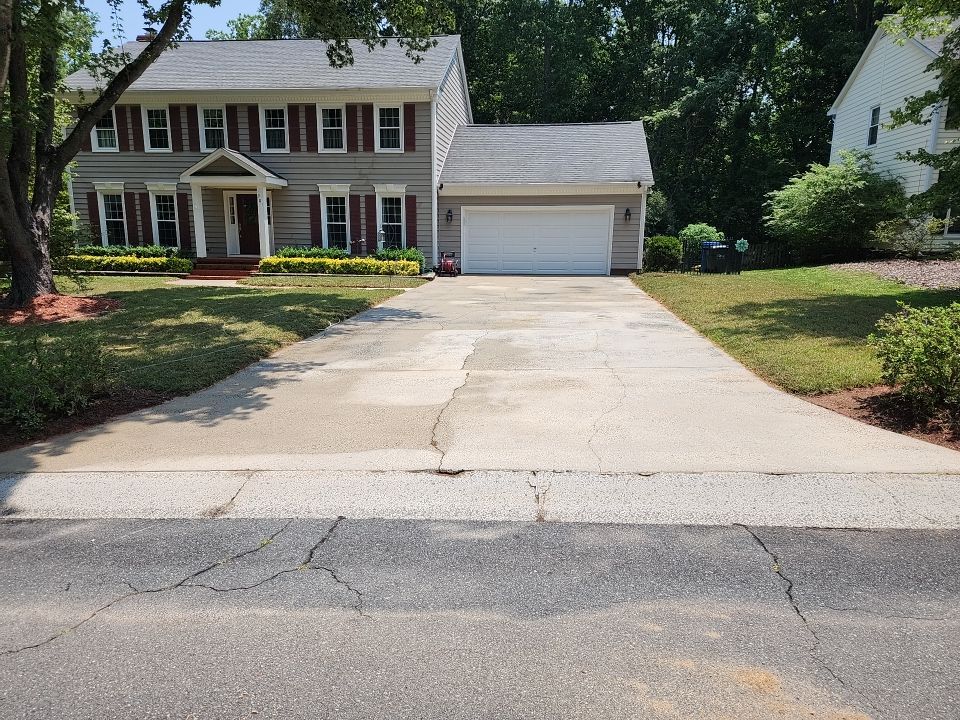 House Wash using cleaner by Power Wash Masters LLC