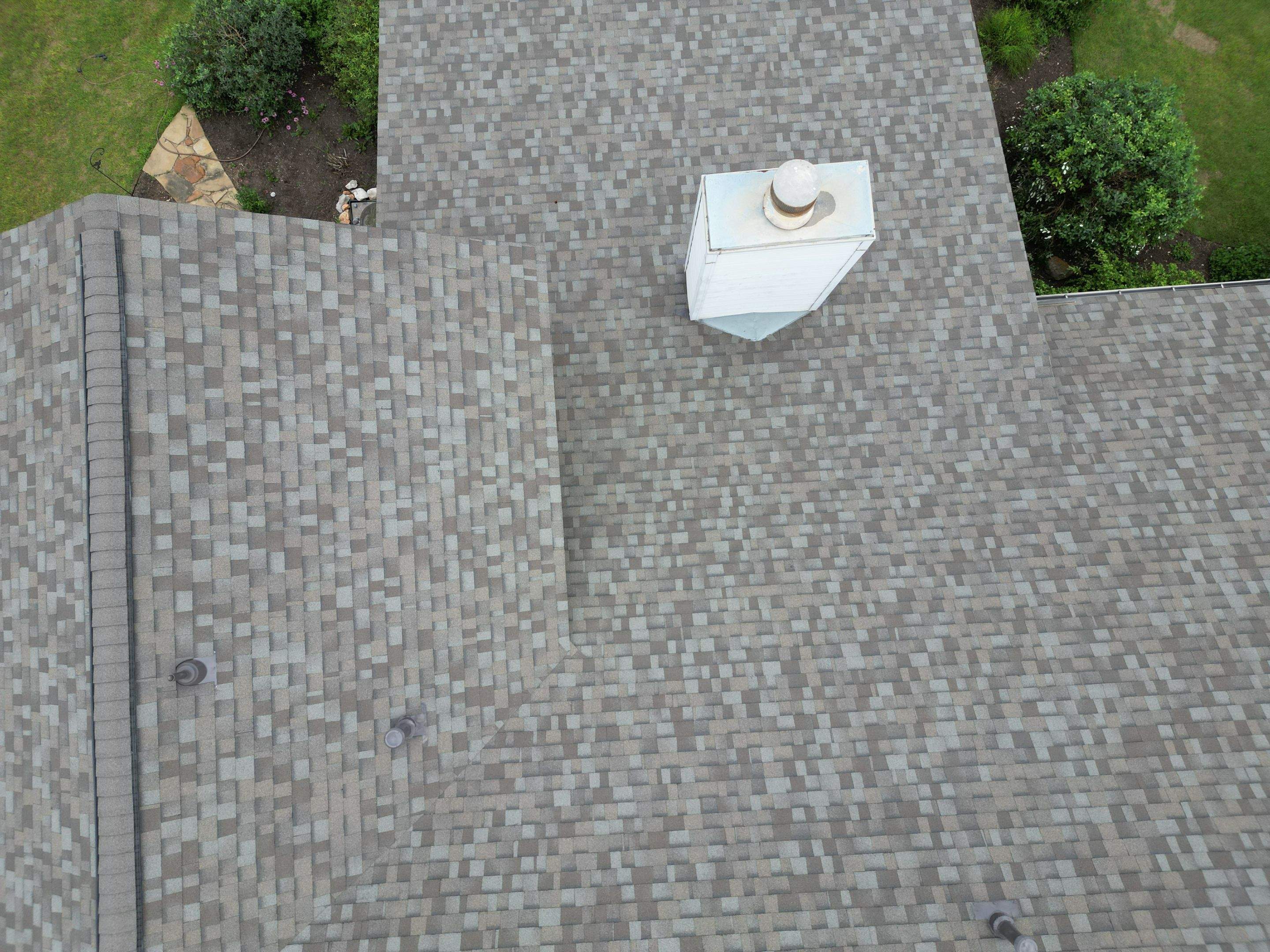 Driftwood - Owens Corning TruDefinition Duration by RoofsOnly.com