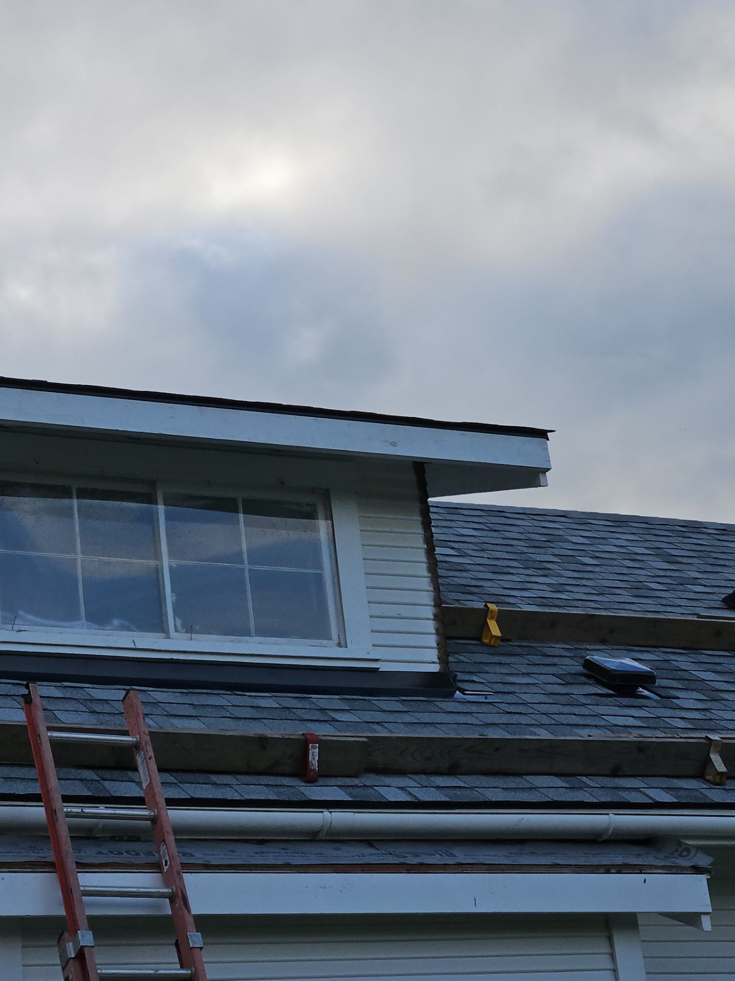 Residential Roofing Installation using IKO Dynasty (Color: Frostone Grey) by Orezona Building & Roofing Company, Inc.
