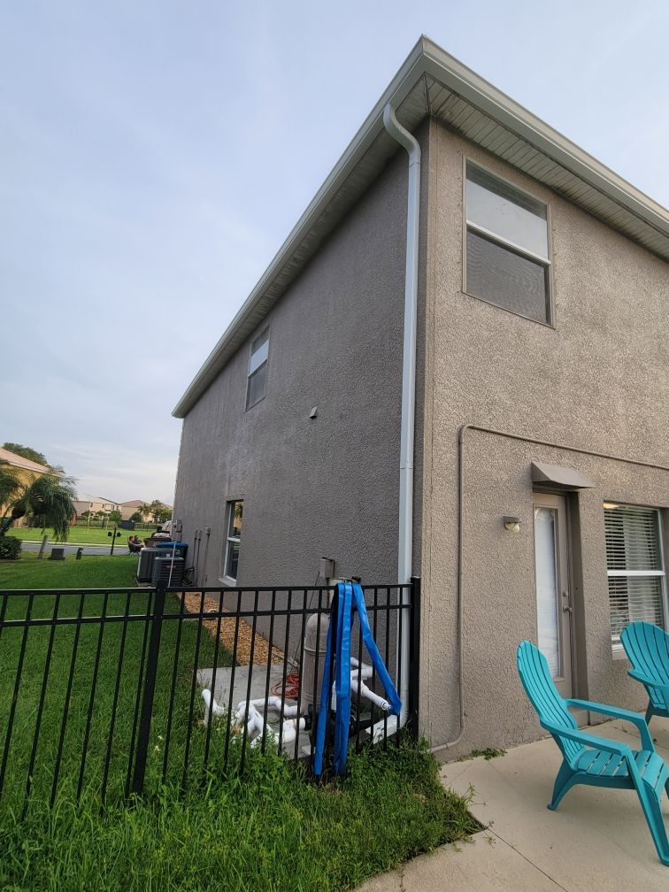 7 inch seamless gutters using Aluminum Seamless Gutters in Cape Coral FL by Gutter Professors