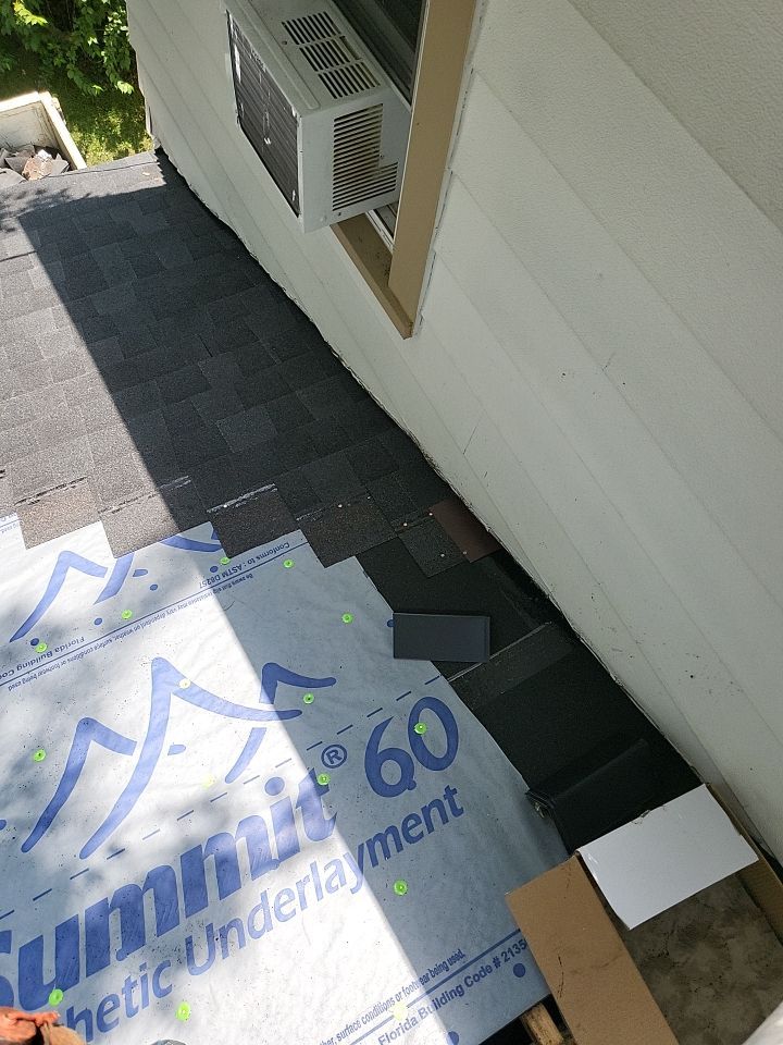 ATLAS PINNACLE COLOR: BLACK SHADOW by Eagle Eye Roofing