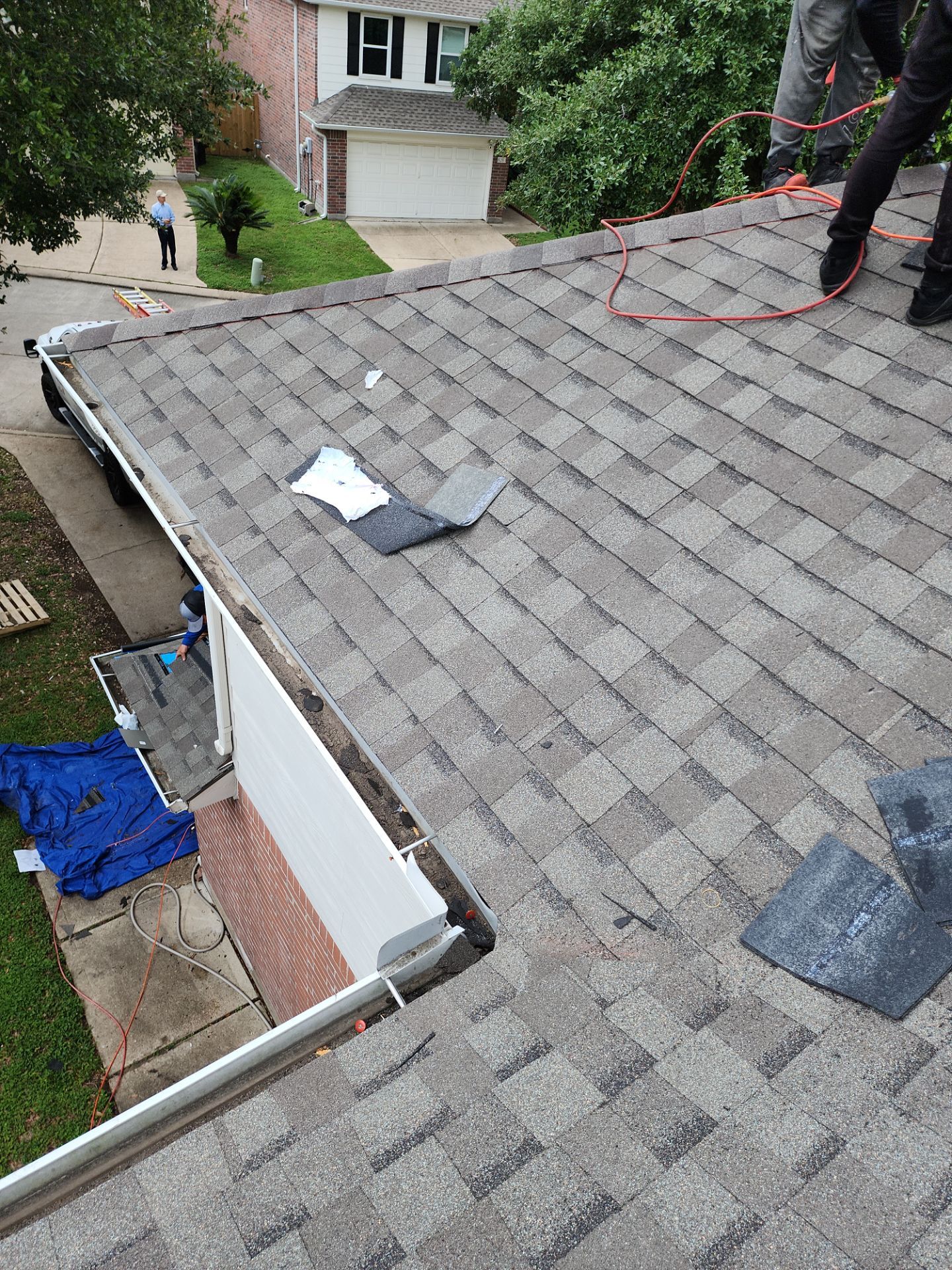 Residential Roofing Installation using Owen's Corning Duration (Lifetime) Shingles by Roof Repair Company