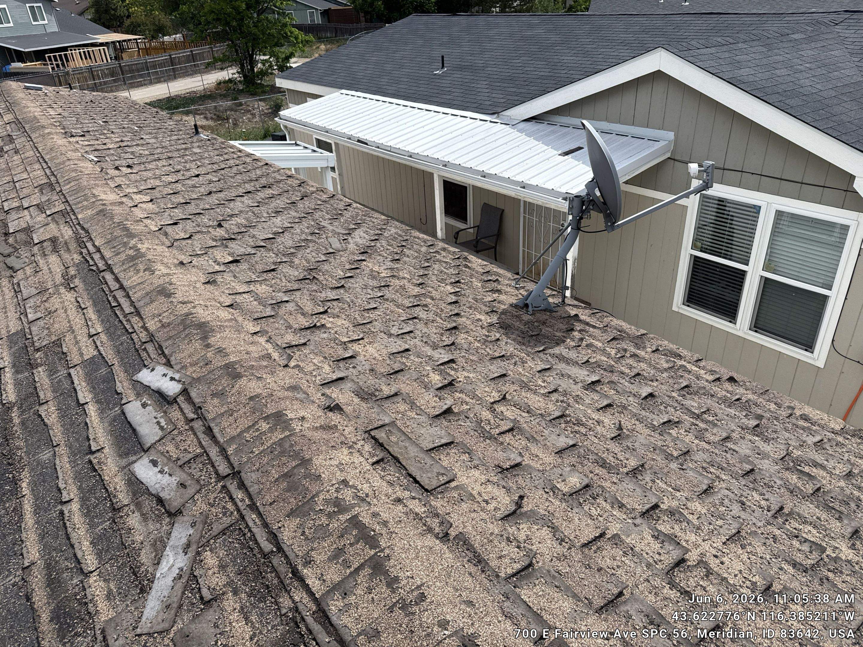 Meridian Residential Roof Replacement Featuring Oakridge Asphalt Shingles by Olive Roofing