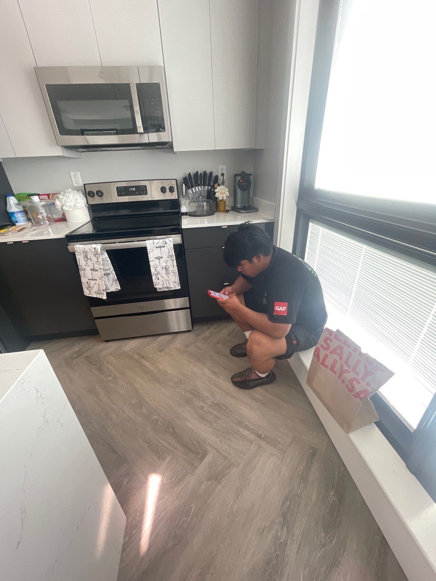 Project in Providence by Mg House Cleaning