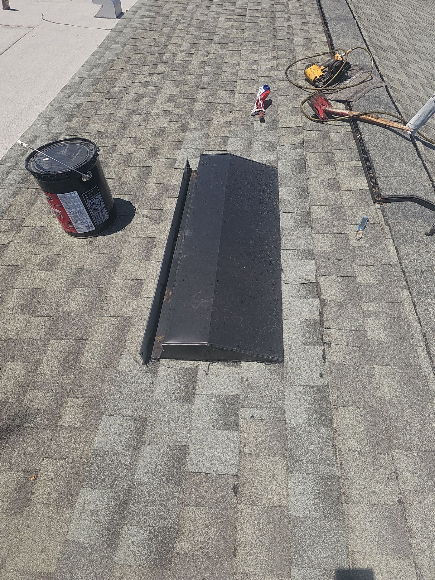 Project in St. Petersburg 33711 by Mitchell Roofing Company LLC 