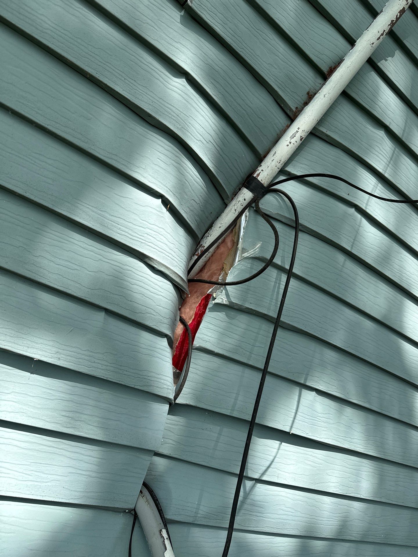 Roof Replacement using Certainteed by GRACCO
