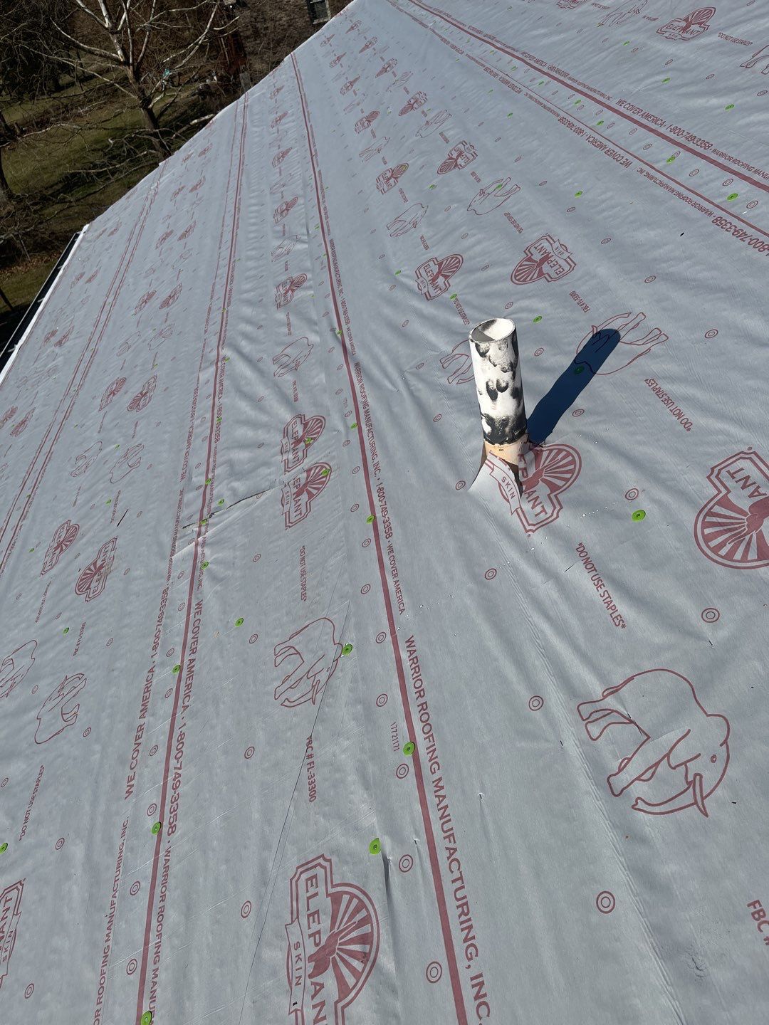 Residential Roofing Installation using Owens Corning Oakridge Roofing System by Undersun Roofing 