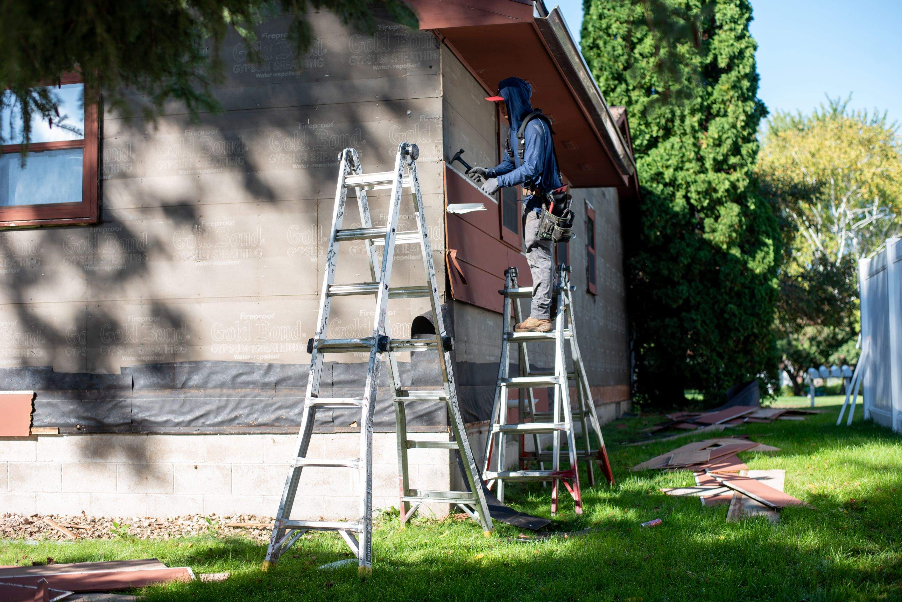 EDCO Steel Siding Installation in Classic Red – Hutchinson, MN by Next Level Seamless Gutters / Exteriors Inc.