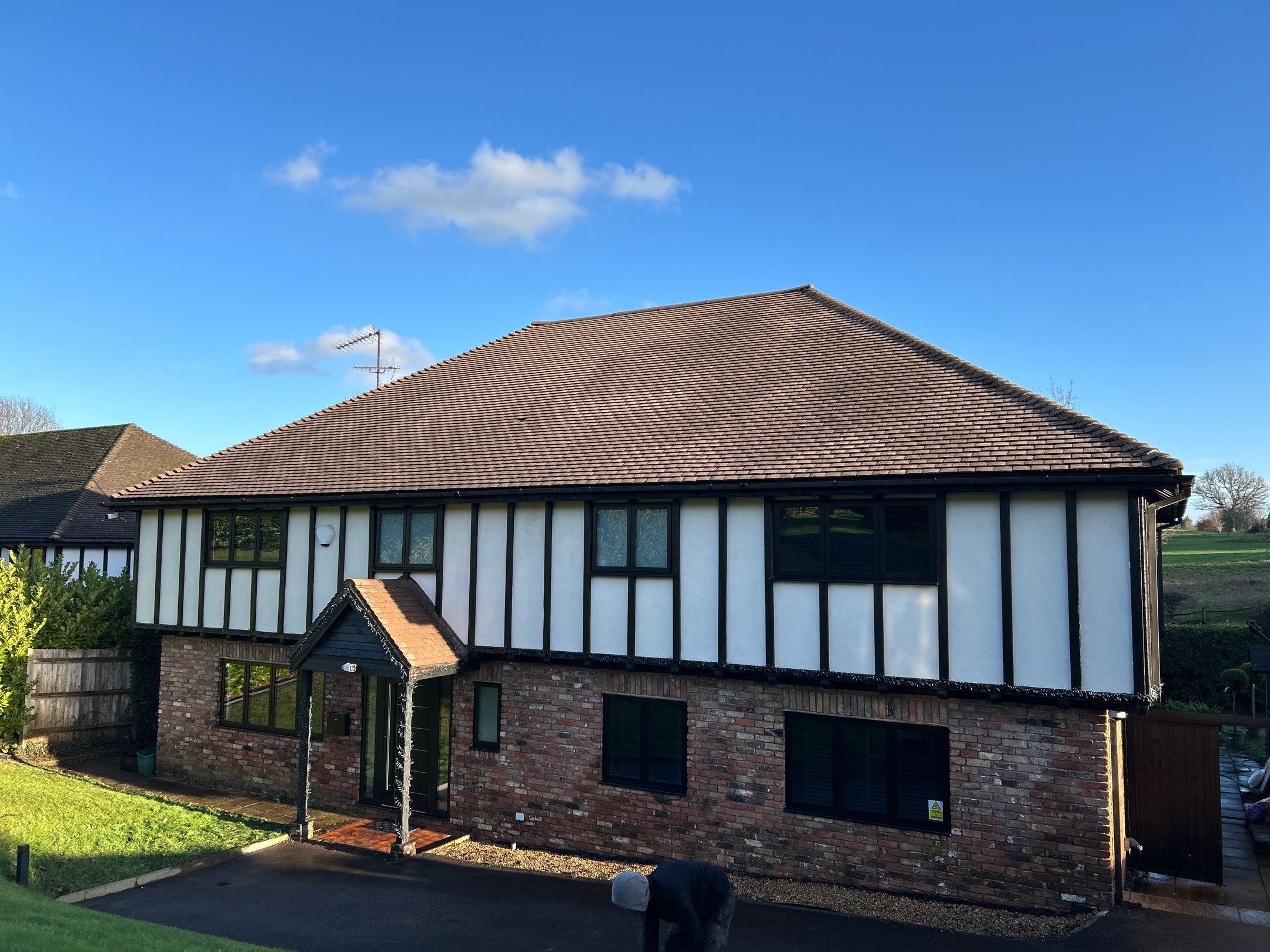 Roof Cleaning Kingswood by Ges Exterior Cleaning ltd