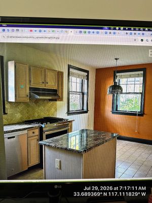 Modern Kitchen Renovation with Granite Countertops in Lincoln