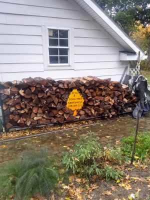 Firewood Delivery  using Seasoned Firewood