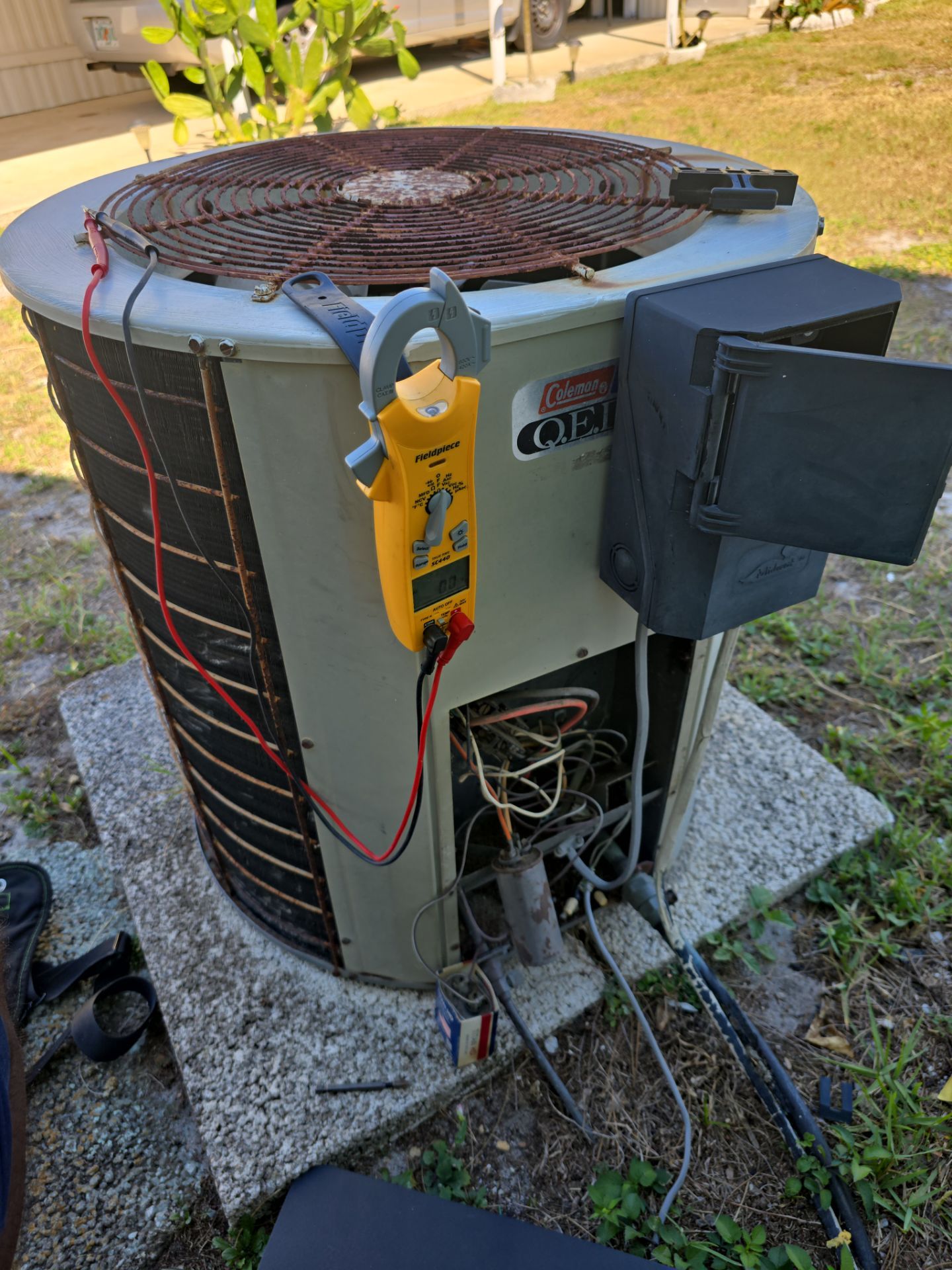 AC Unit Not Cooling by AMB-WORKS APPLIANCE REPAIR