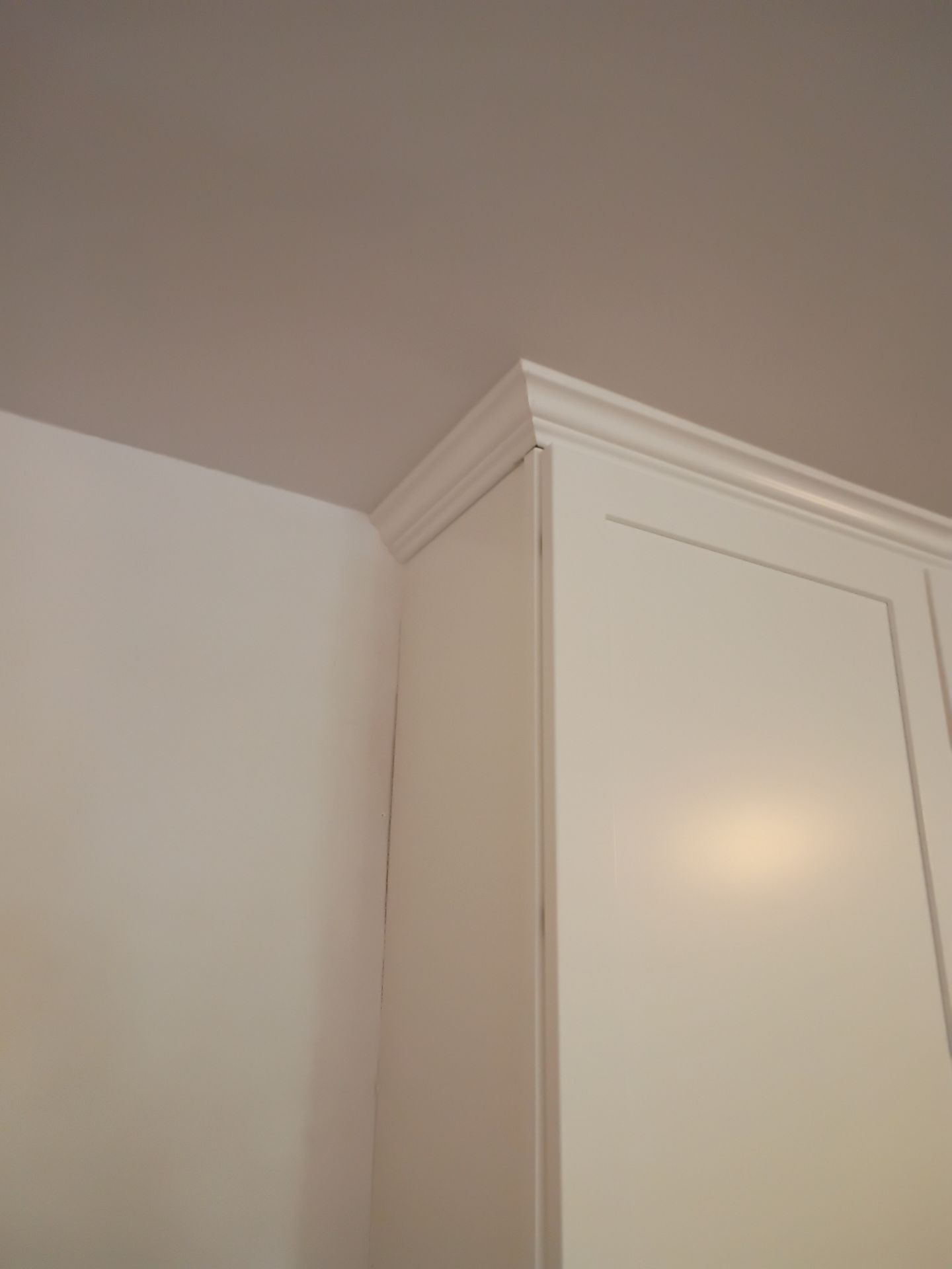 Rapid Cabinet Refitting: Turnkey Installation Completed in 48 Hours by Tibi Soli LLC