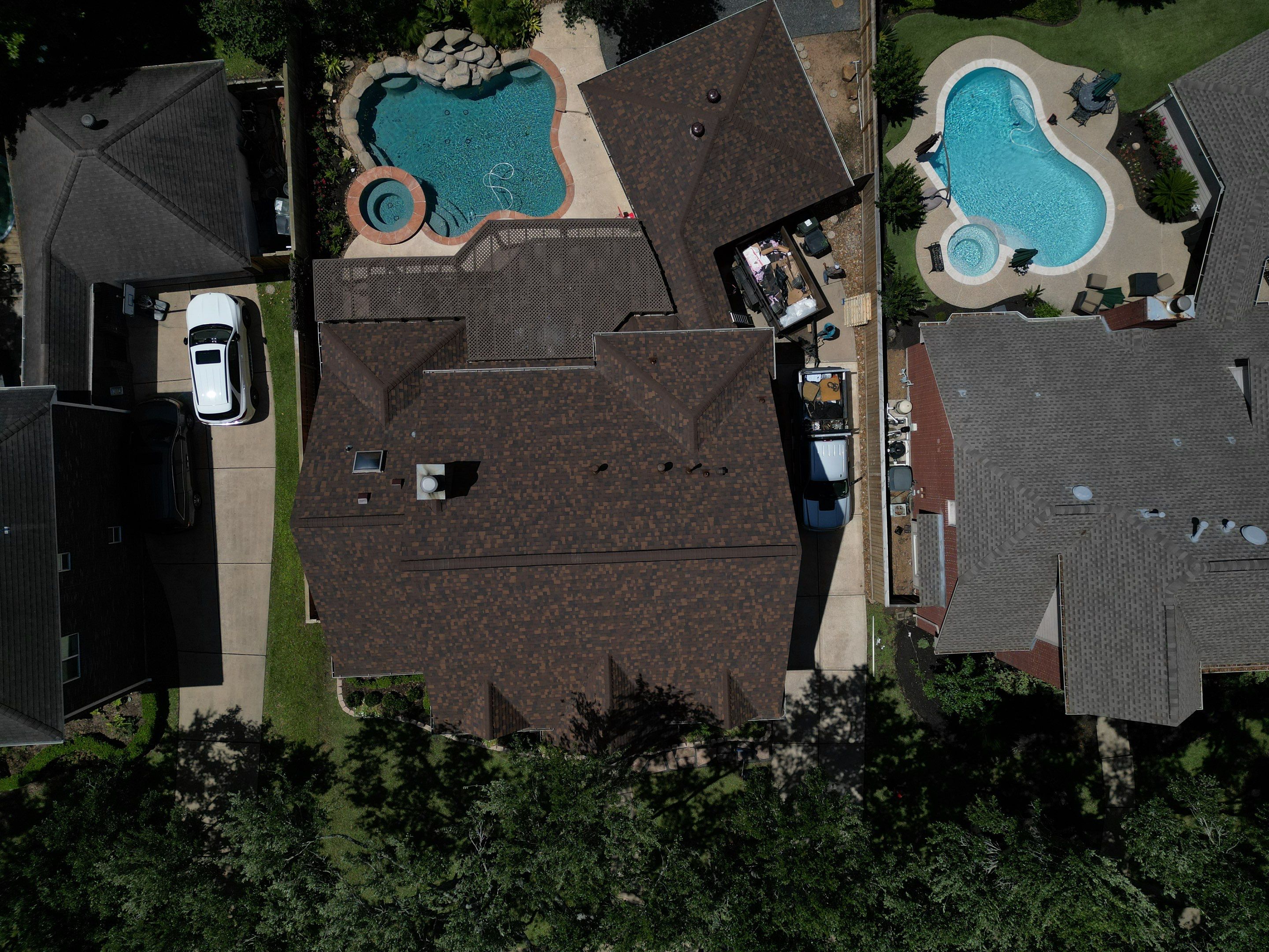 OC Duration Brownwood by HHH Roofing & Construction