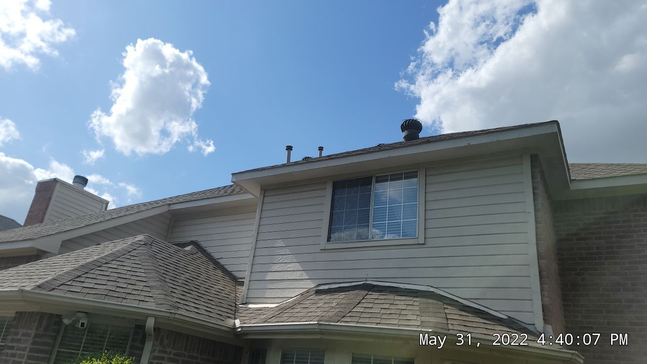 Insurance Claim Roof and Gutters using Owens Corning Oakridge Driftwood by Tex-Line Roofing