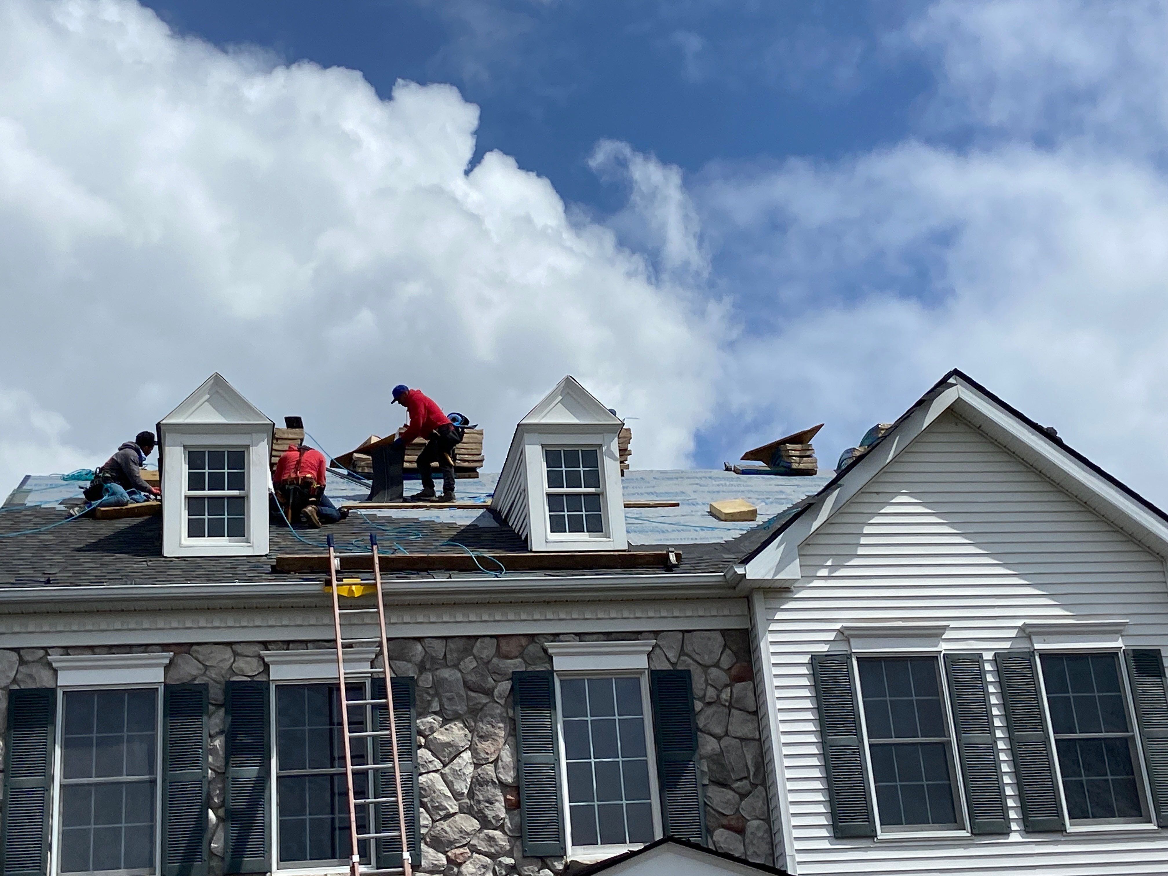 Roof Replacement using CertainTeed Landmark by 180 Contractors