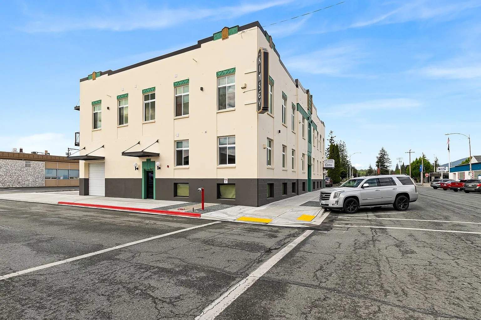 The Kinsey Apartment Building by Janicki General Contracting