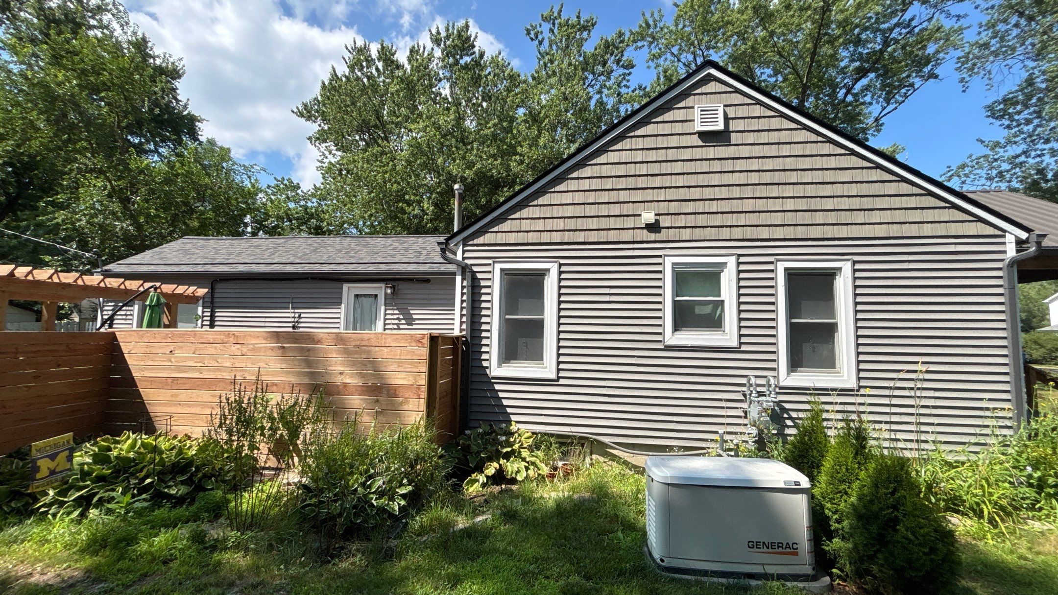Roof Replacement using Owens Corning Peppercorn by 180 Contractors