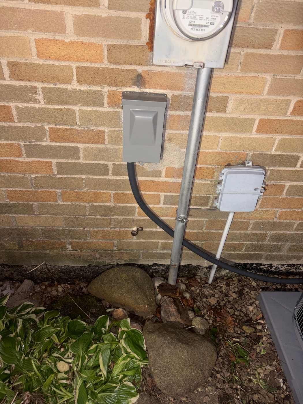 Carrier Comfort 14 Air Conditioner Installation – Darien, IL | GSHA Services, LTD by GSHA Services LTD
