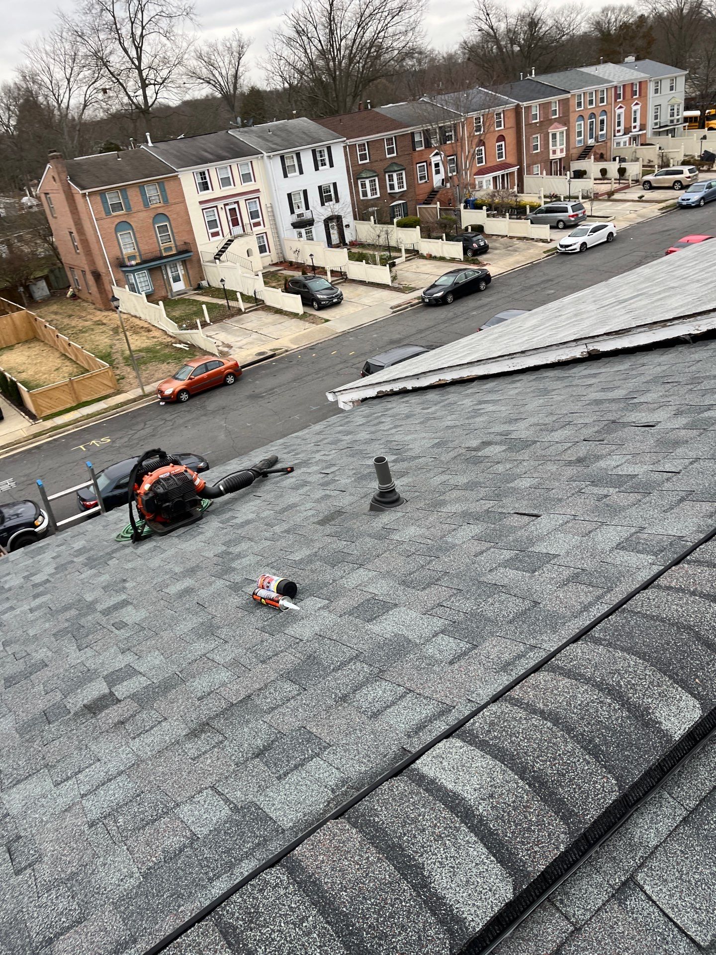Alexandria Certainteed Landmark Roof in Colonial Slate by RM Banning, Inc.