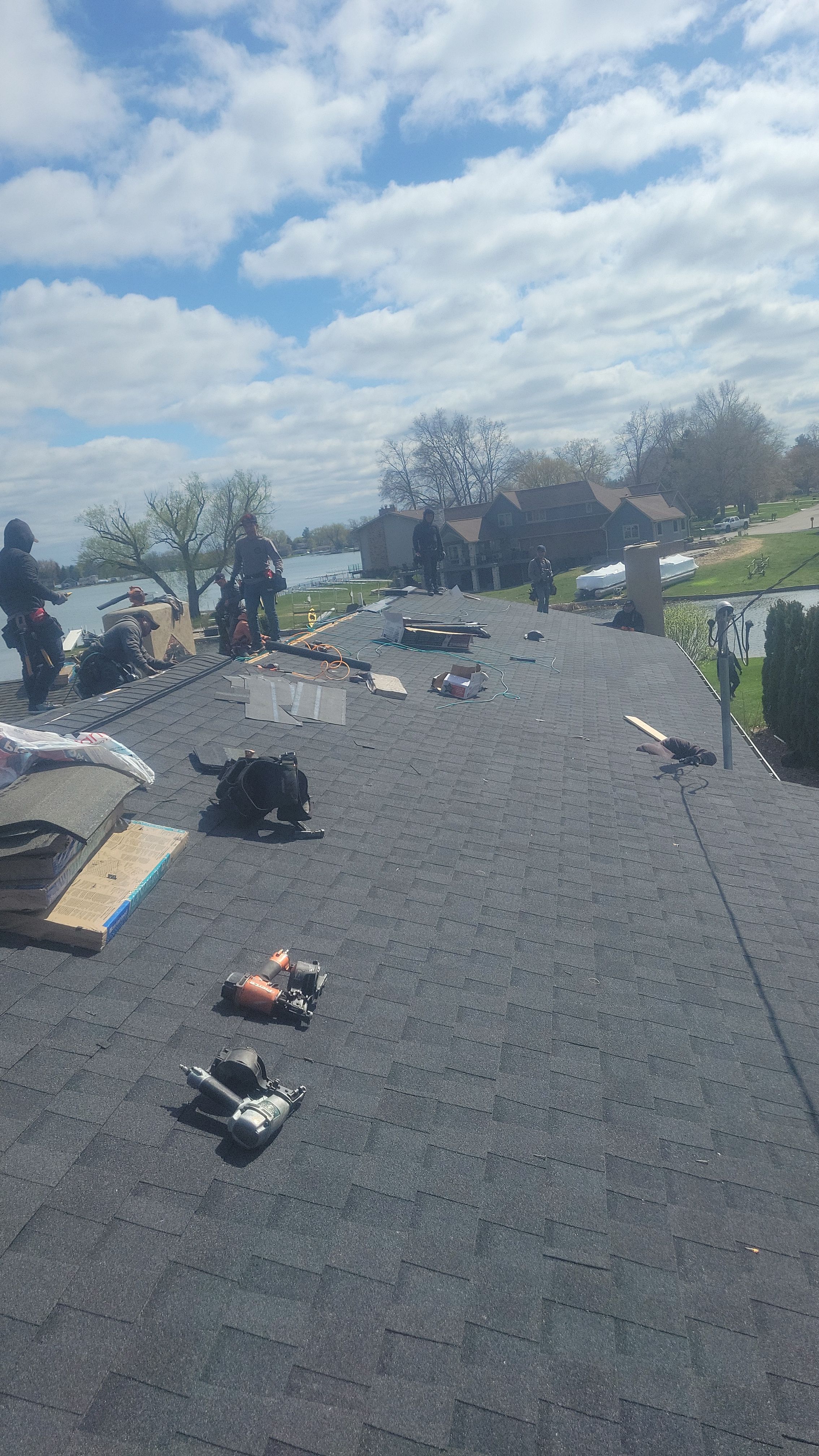 Roof Replacement using CertainTeed Landmark by 180 Contractors