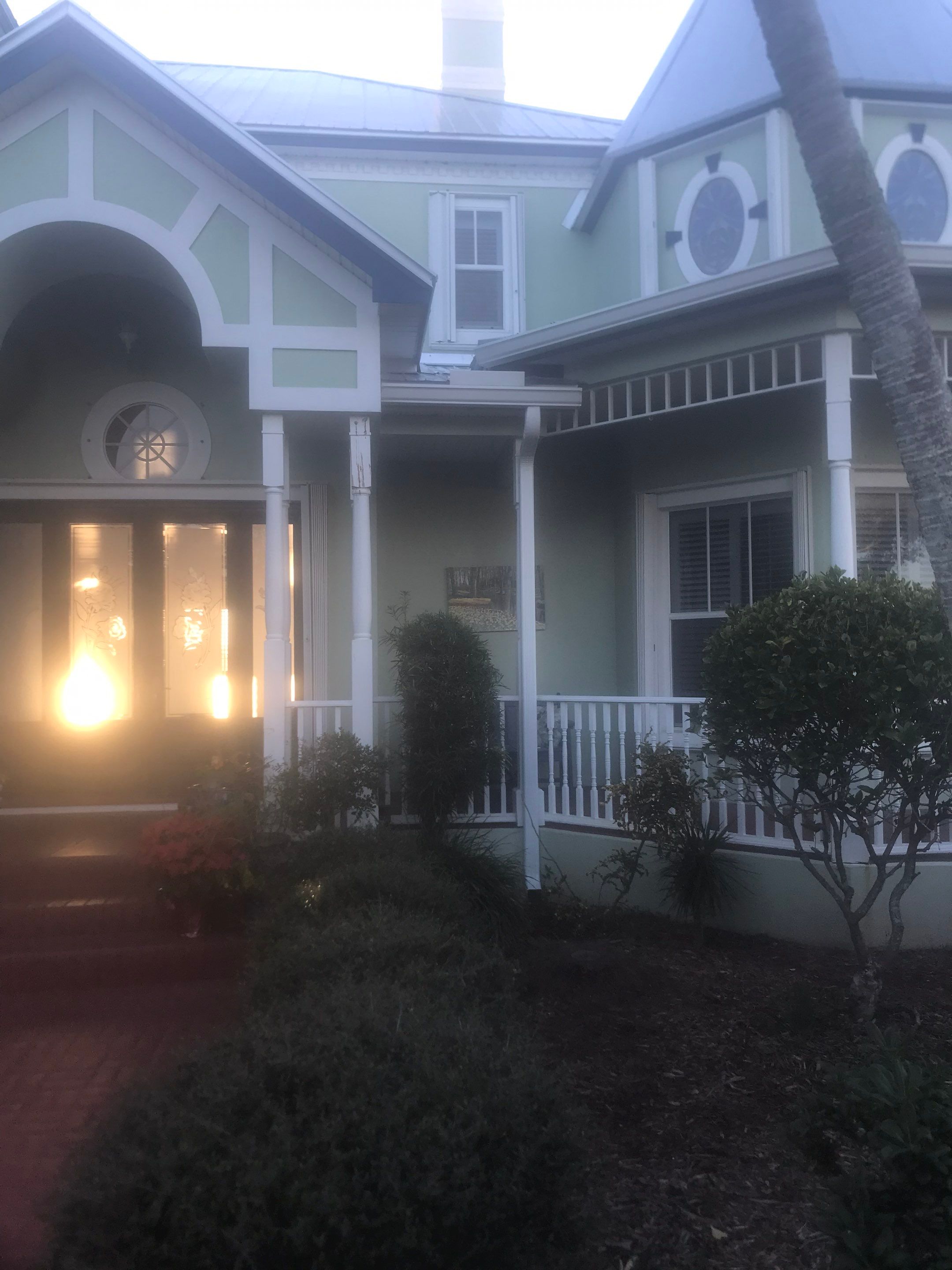 7-Inch Seamless Gutters in Cape Coral FL by Gutter Professors