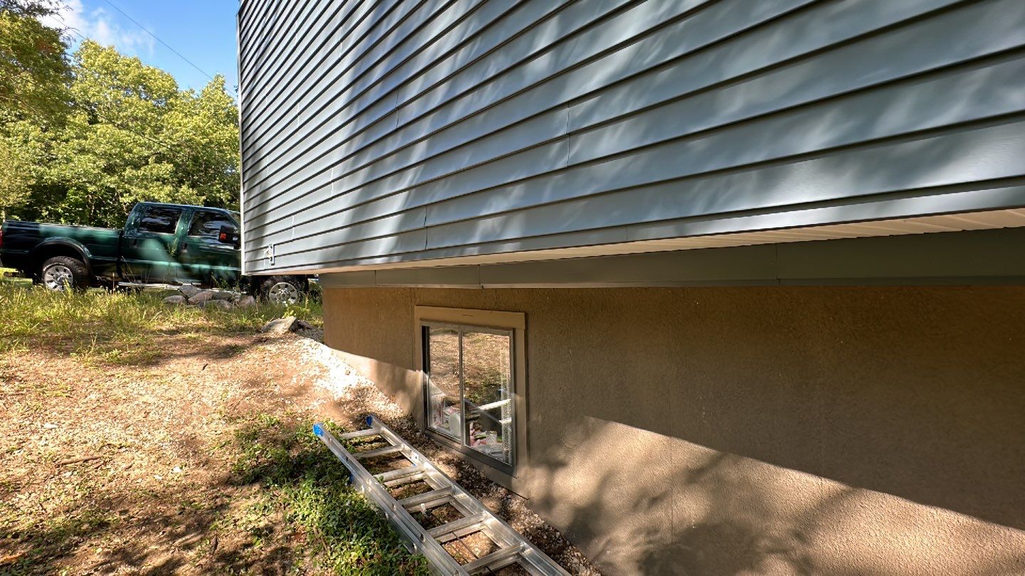 Siding Replacement using CertainTeed Restoration Classis D4 by 180 Contractors