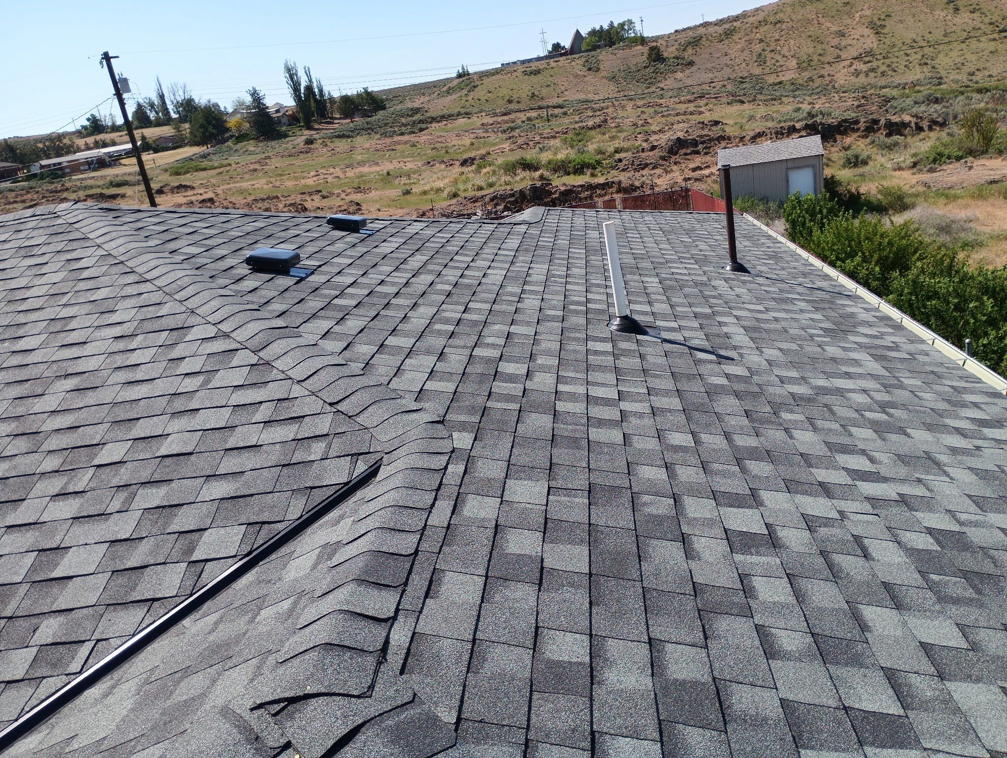 Residential Roof Installation Featuring CertainTeed Landmark Pro Shingles in E 5th Ave Odessa, WA 99159 The Alpine Premium System - 5-Star PREMIER SureStart PLUS Coverage - Certainteed Landmark® PRO Shingle - Max Def Granite Gray by Alpine Roofing