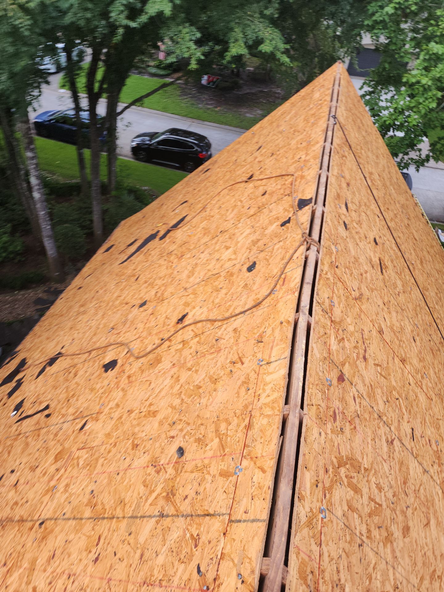 Residential Roofing Installation using Owen's Corning Duration (Lifetime) Shingles by Roof Repair Company