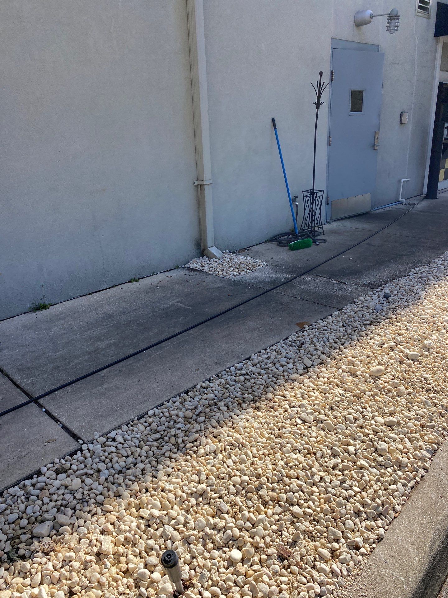 Larry’s Giant Subs | Rock & Mulch by ProGreen Services